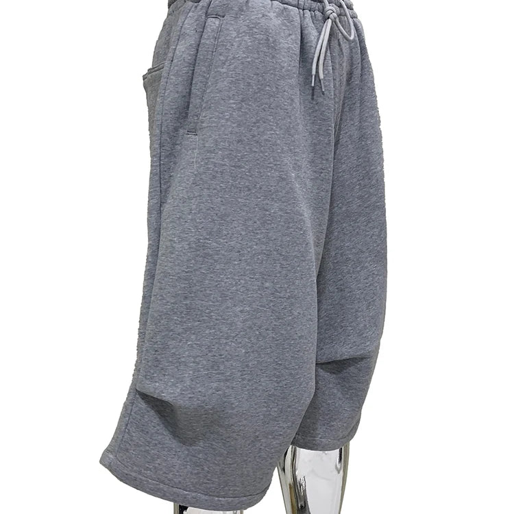 Lautaro Summer Autumn Loose Casual Soft Grey Wide Leg Shorts for Men Drawstring Elastic Waist Knee Length Sweatpants Pants 2025