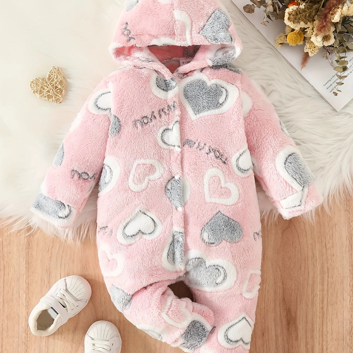 Toddler Active baby girl Love pattern fuzzy button-up hooded baby clothing Jumpsuit one-piece clothing Winter style Romper Peach