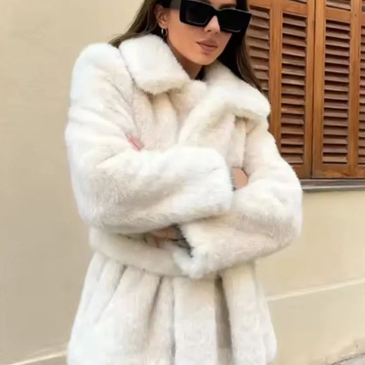 Women Thicken Faux Fur Coats For Autumn Winter Warm Long Sleeve Turn Down Collar Coats Chic New Belt Loose Jacket Street Tops