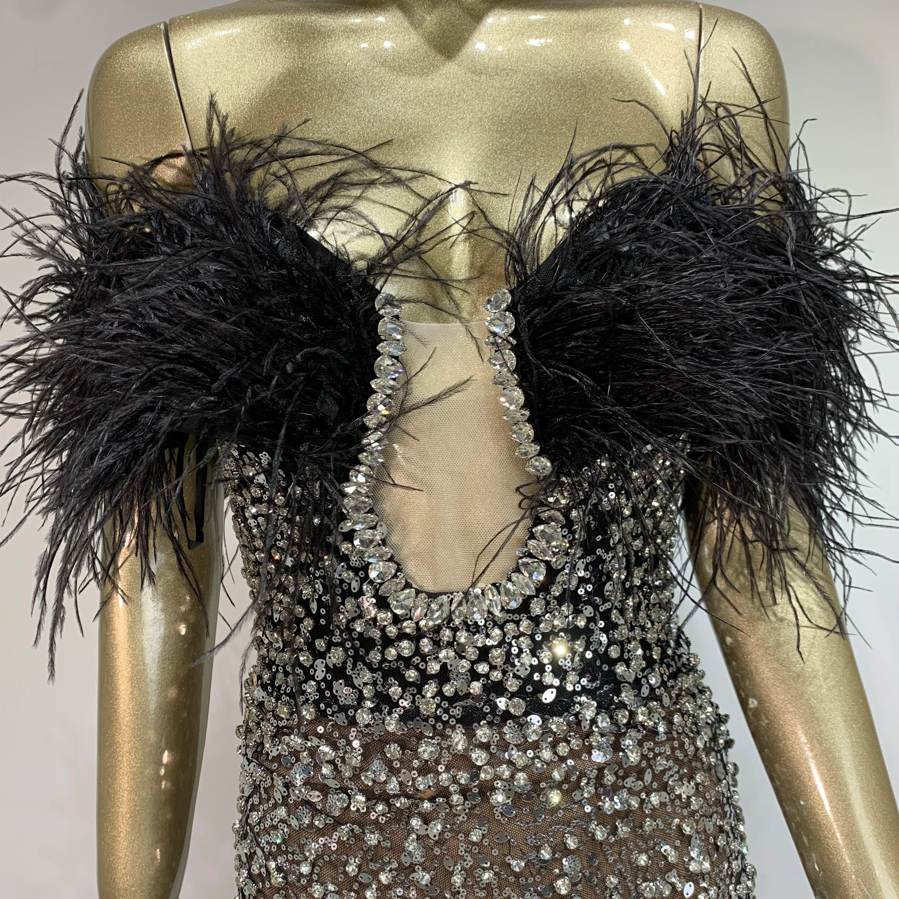 Women Celebrity Sexy Off Shoulder Feather Beading Sequins Maxi Long Gowns Dress Elegant Evening Party Club Dress Vestido