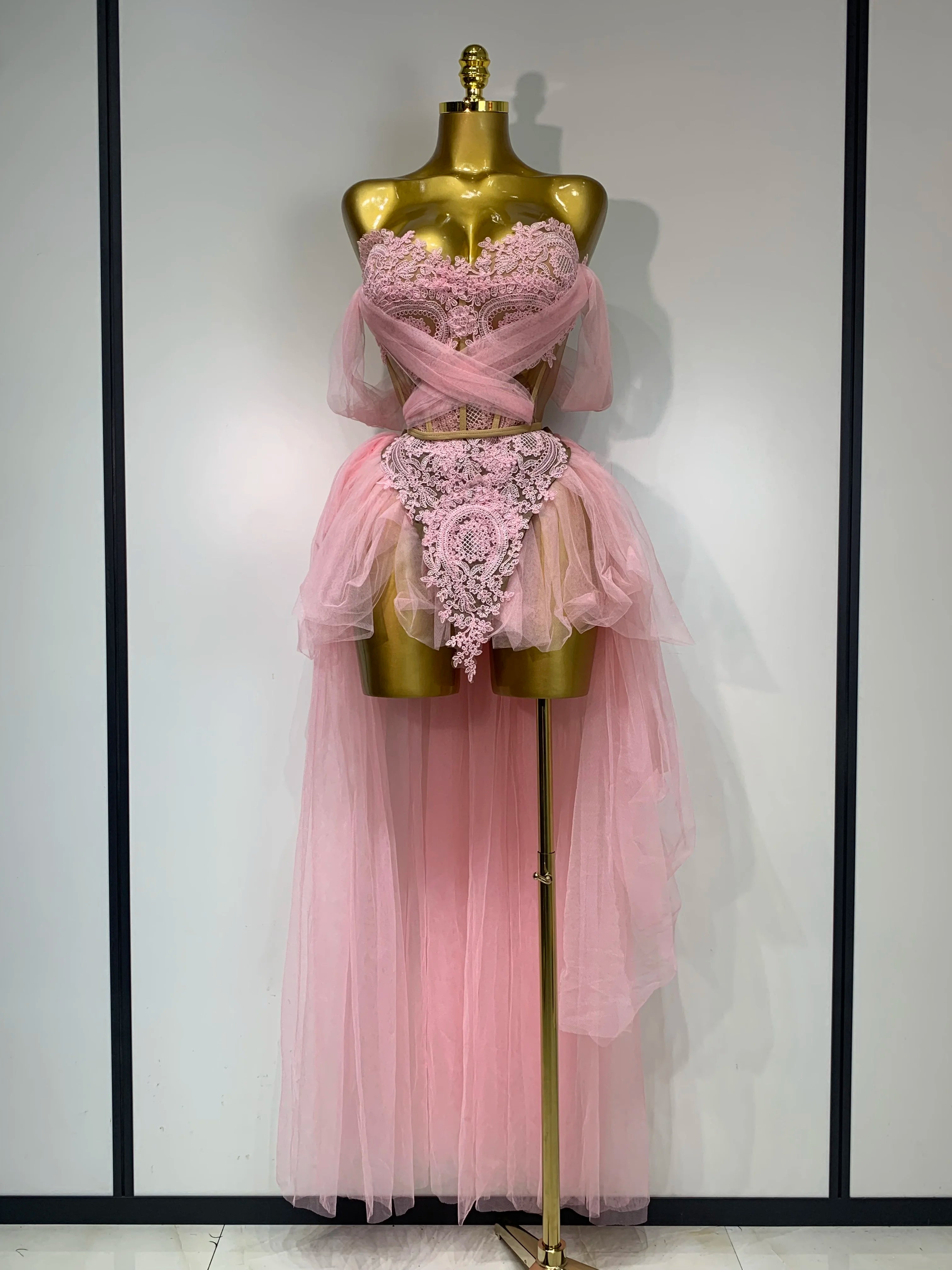 Sexy Backless Mesh Top Skirt Two Pieces Set Celebrate Festival Performance Costume Luxury Birthday Evening Party Design Dress Pink