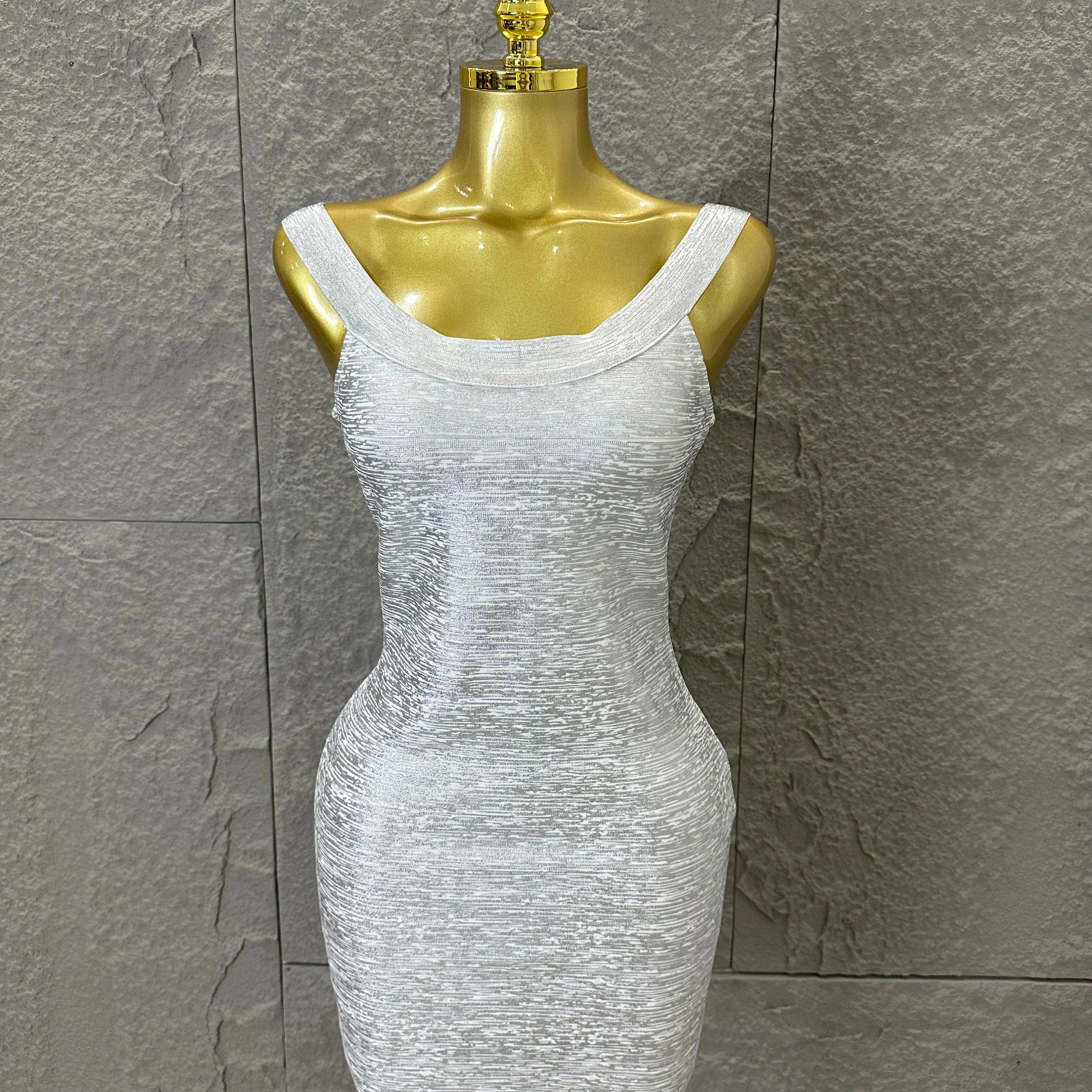 Women Sexy Elegant 2026 Silver Gold Metallic Bandage Mini Dress Women Sleeveless Bodycon Formal Event Cocktail Party Costume Silver