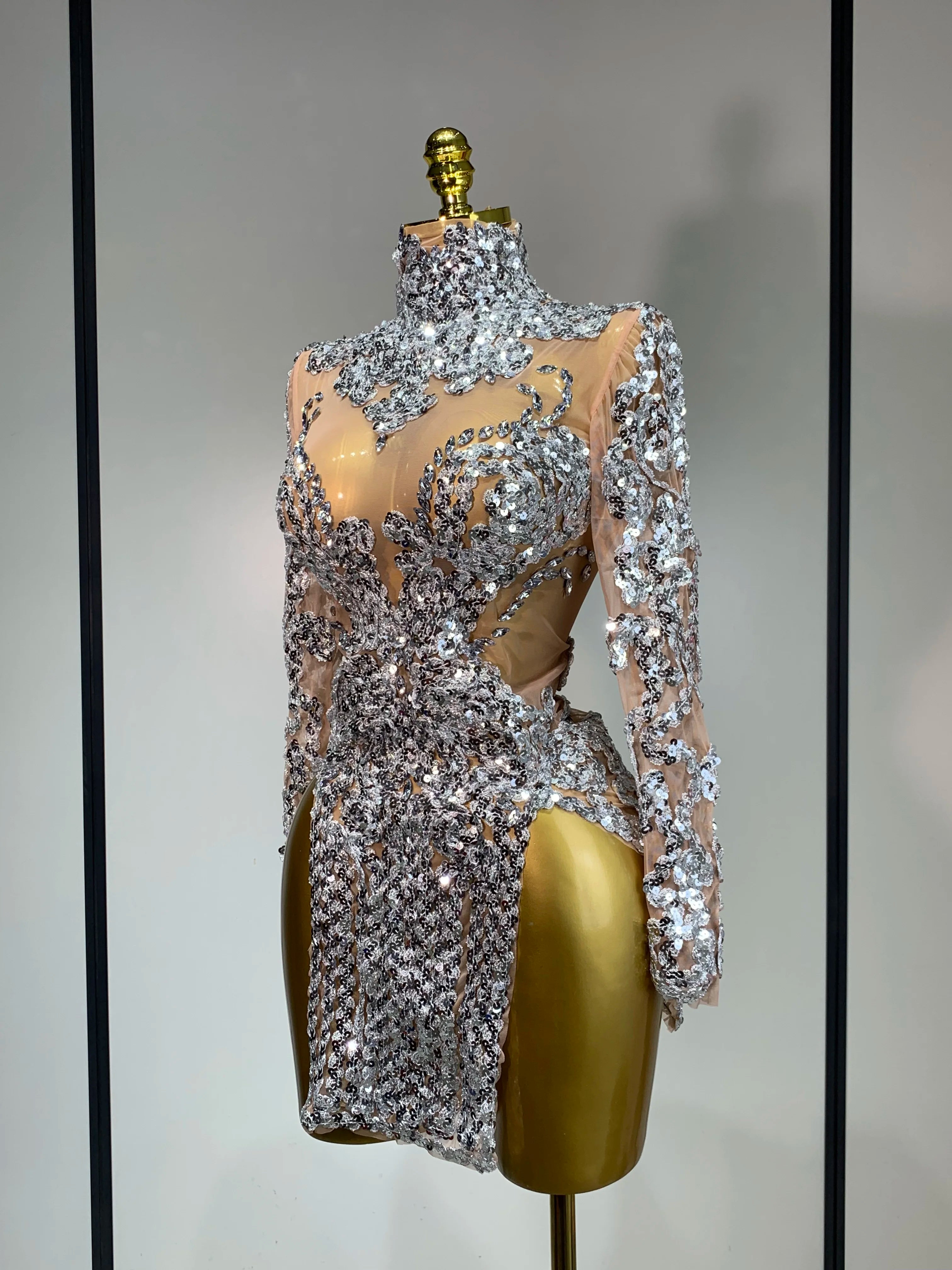 Sparkly Silver Gold Sequins Short Dress Sexy High Slit Women Nightclub Evening Party Dress Birthday Singer Stage Show Outfit