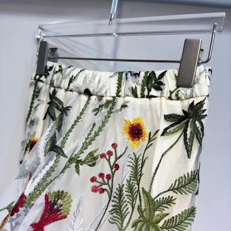 Top New Long Skirts Spring Fashion Designer Women Elastic Waist Allover Luxurious Embroidery Sexy Tulle Mesh Skirts