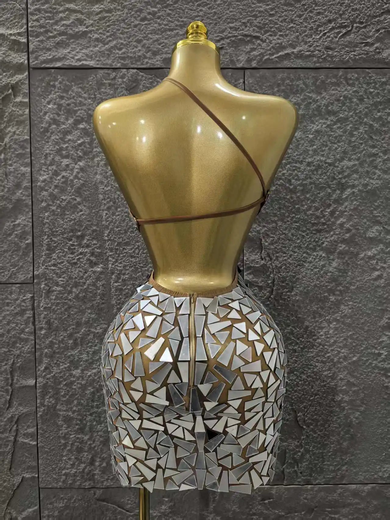 Silver Color Women Sexy One Shoulder Shinning Mirrors Bodycon Mini Dress Nightclub Party Celebrate Birthday Photo Shoot Dress