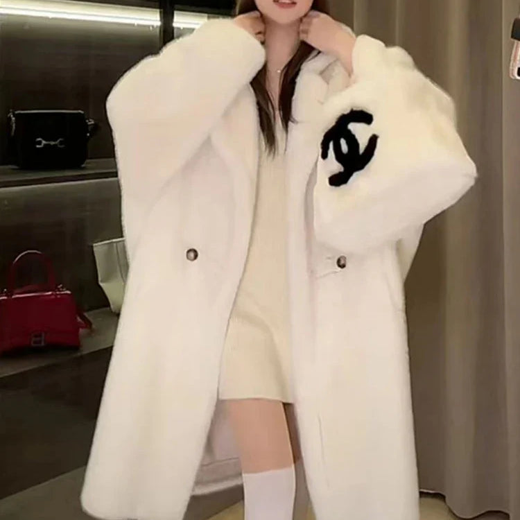 Winter Long Oversized White Thick Warm Teddy Bear Coat Women with Hood Loose Casual Korean Fashion 2023