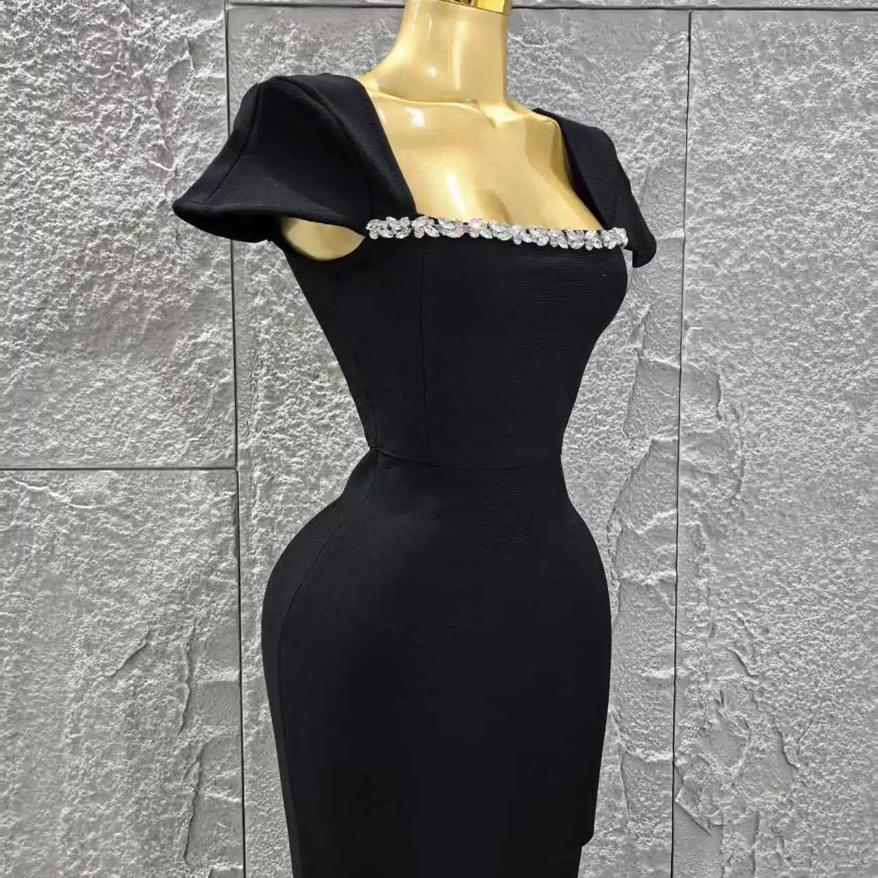 Black Red Color Women Sexy Short Sleeve Square Collar Bodycon Mini Bandage Dress Nightclub Party Celebrate Birthday Fashion Wear