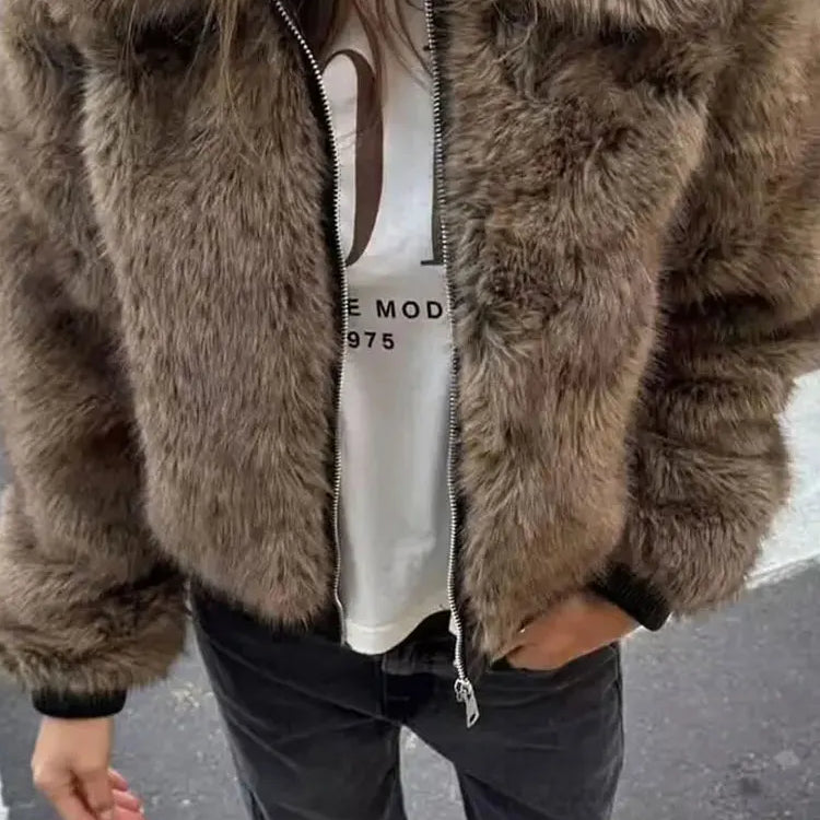 Women's Winter Coat Faux Fur Lapel Long Sleeves Loose Zipper Jackets Lady Pockets High Street Chic Warm Woman Outerwear