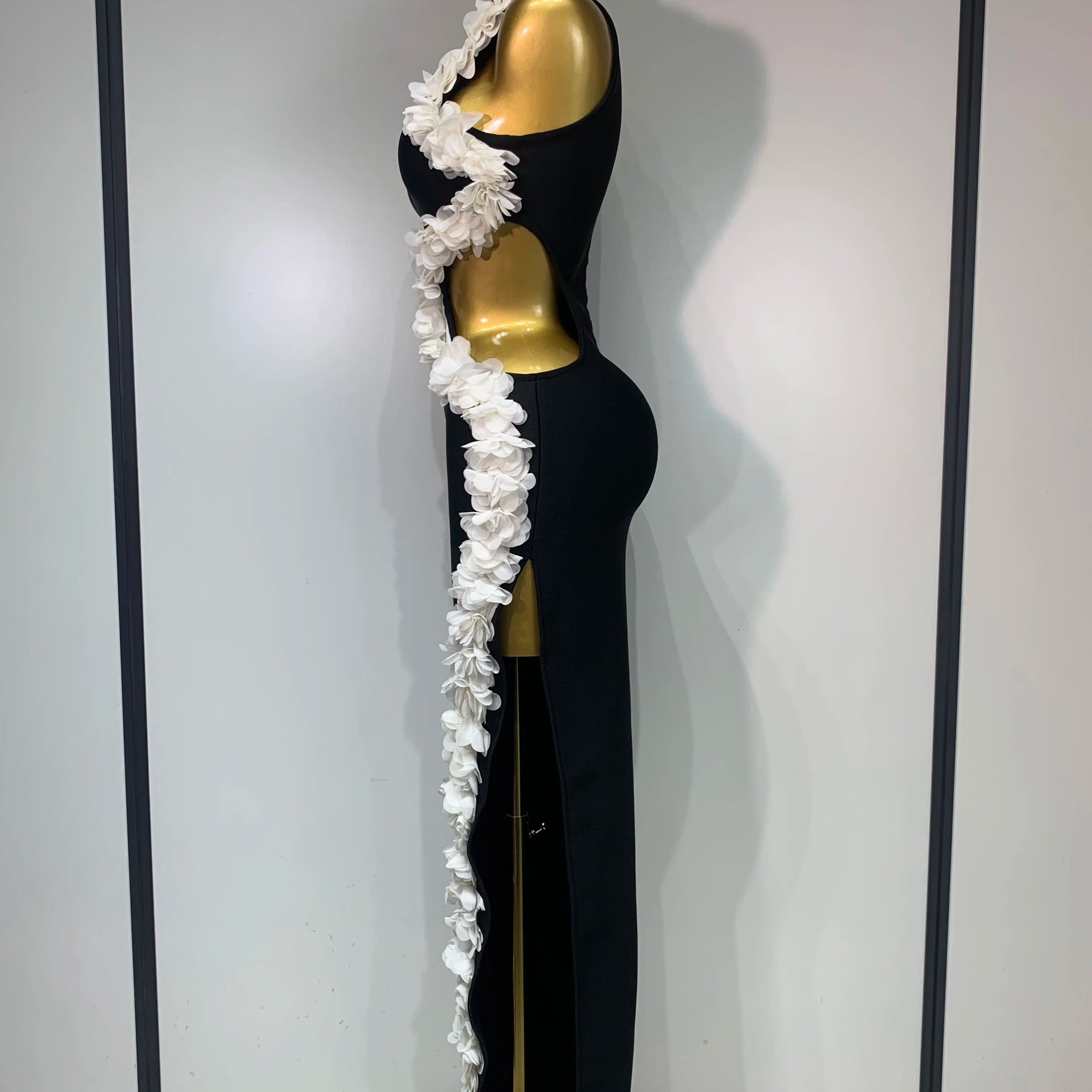 Women Sexy O Neck Flower Cut Out Maxi Long Bodycon Bandage Dress 2025 Celebrity Elegant Evening Club Party Birthday Dress