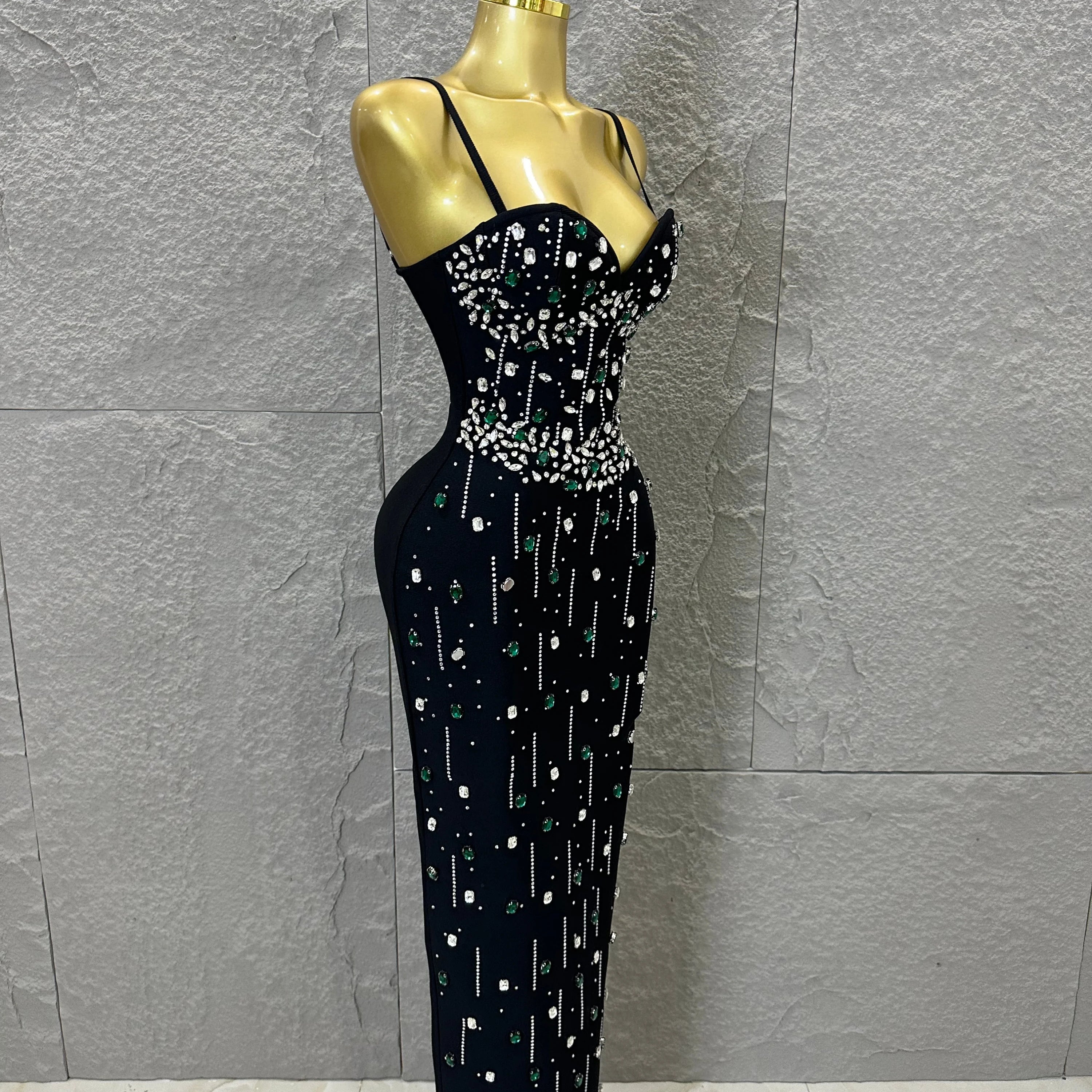 Sophisticated Black Bandage Midi Dress Women Spaghetti Strap Sweetheart Neck Rhinestone Emerald Bodycon Evening Gown