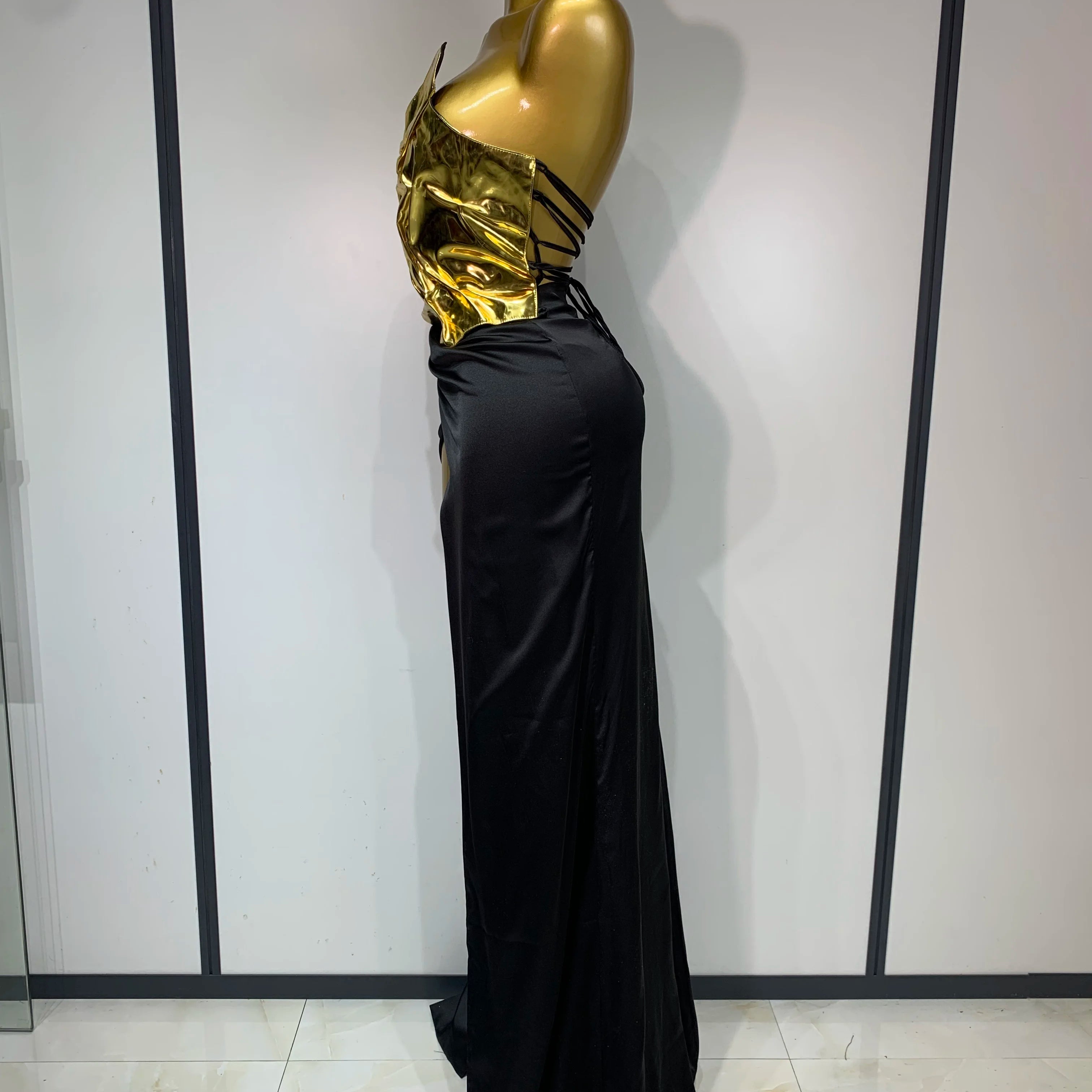 2025 Women Gold Color Sexy Laced-up Tops 2 Pieces Set Long Dress Celebrate Evening Party Celebrity Elegant Dress