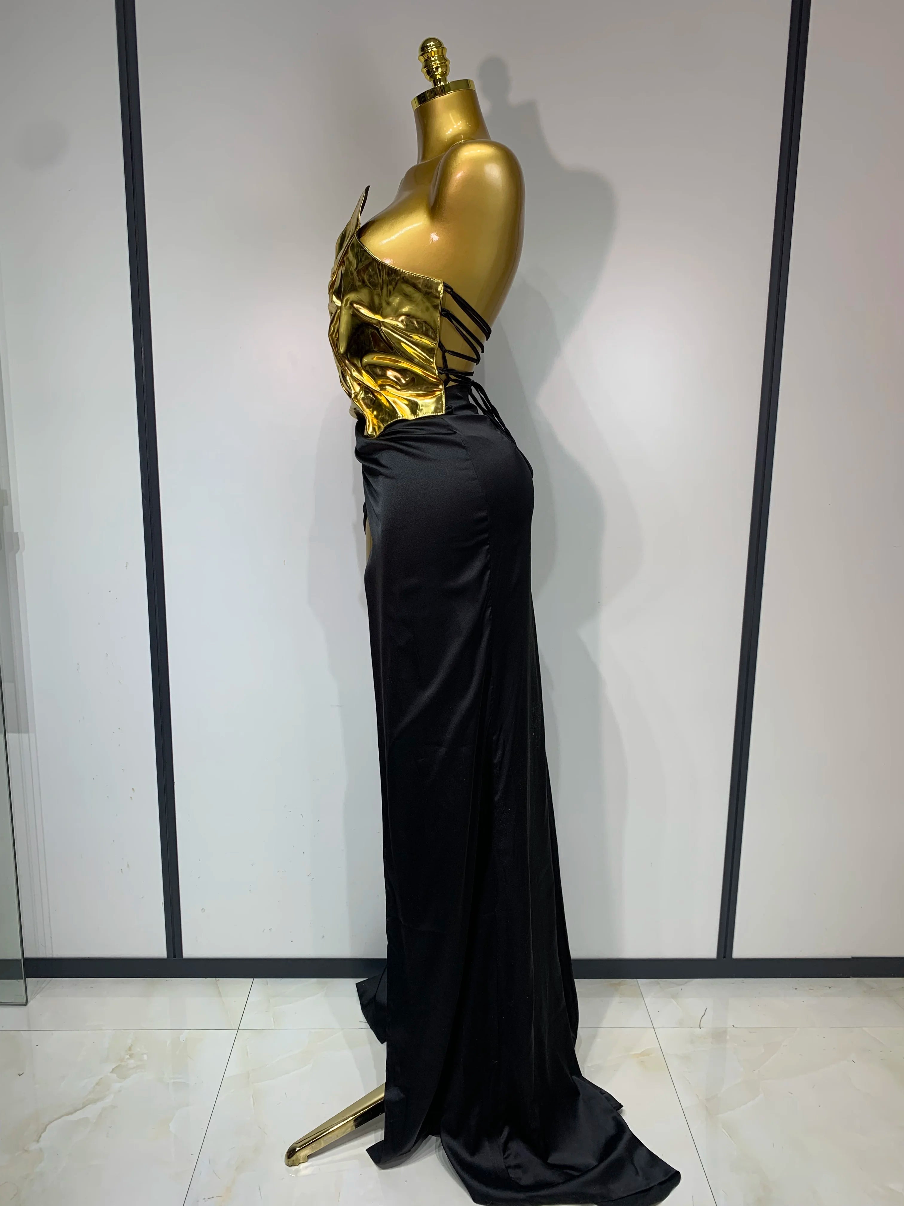 2025 Women Gold Color Sexy Laced-up Tops 2 Pieces Set Long Dress Celebrate Evening Party Celebrity Elegant Dress