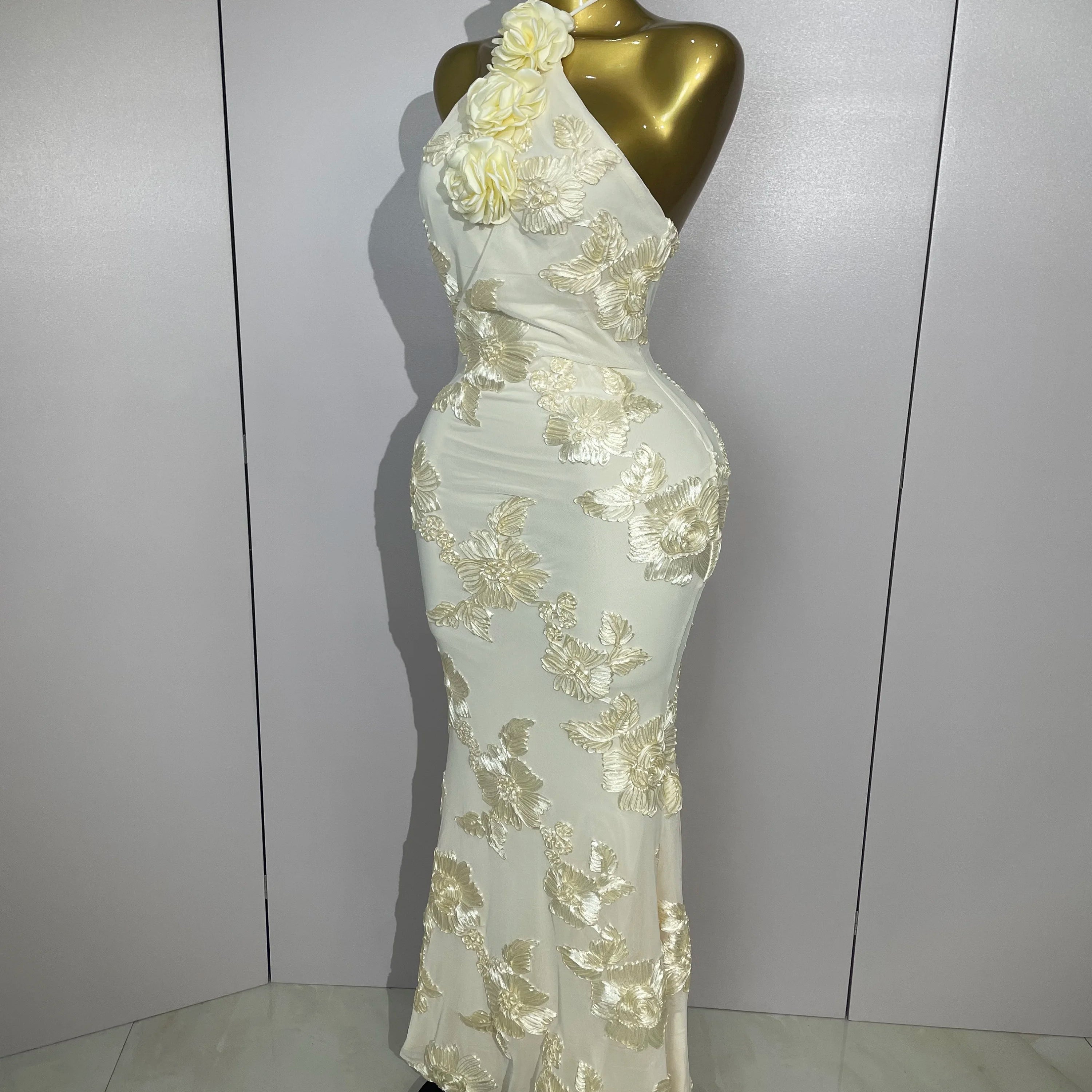 2025 New Sexy Halter High Waist Slim Embroidery Floral Long Dress Women Celebrate Evening Party Prom Fashion Cocktail Outfit