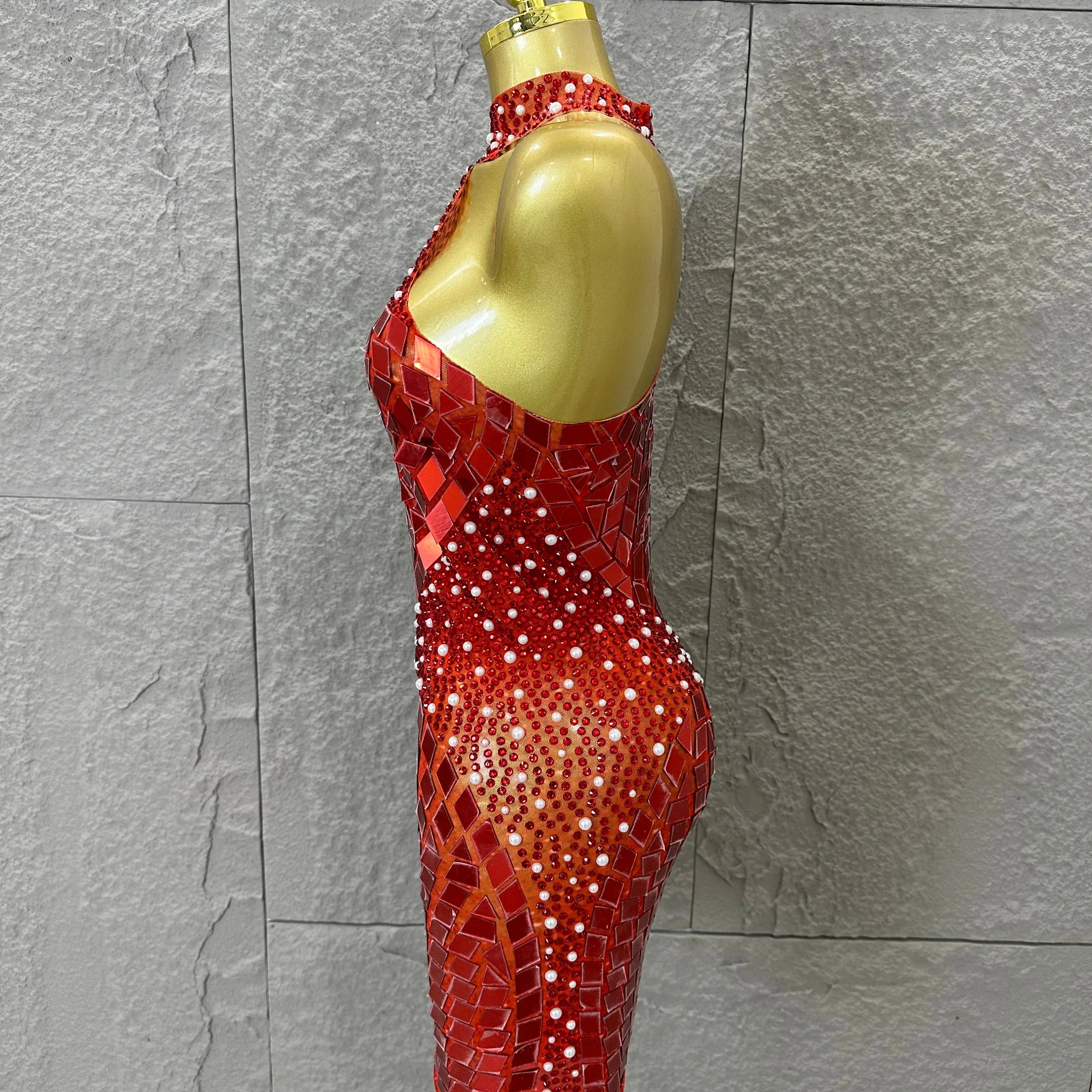 Luxury Gold Red Halter Neck Bandage Mini Dress Diamond Mirror Pearl Embellished Bodycon Formal Evening Gown