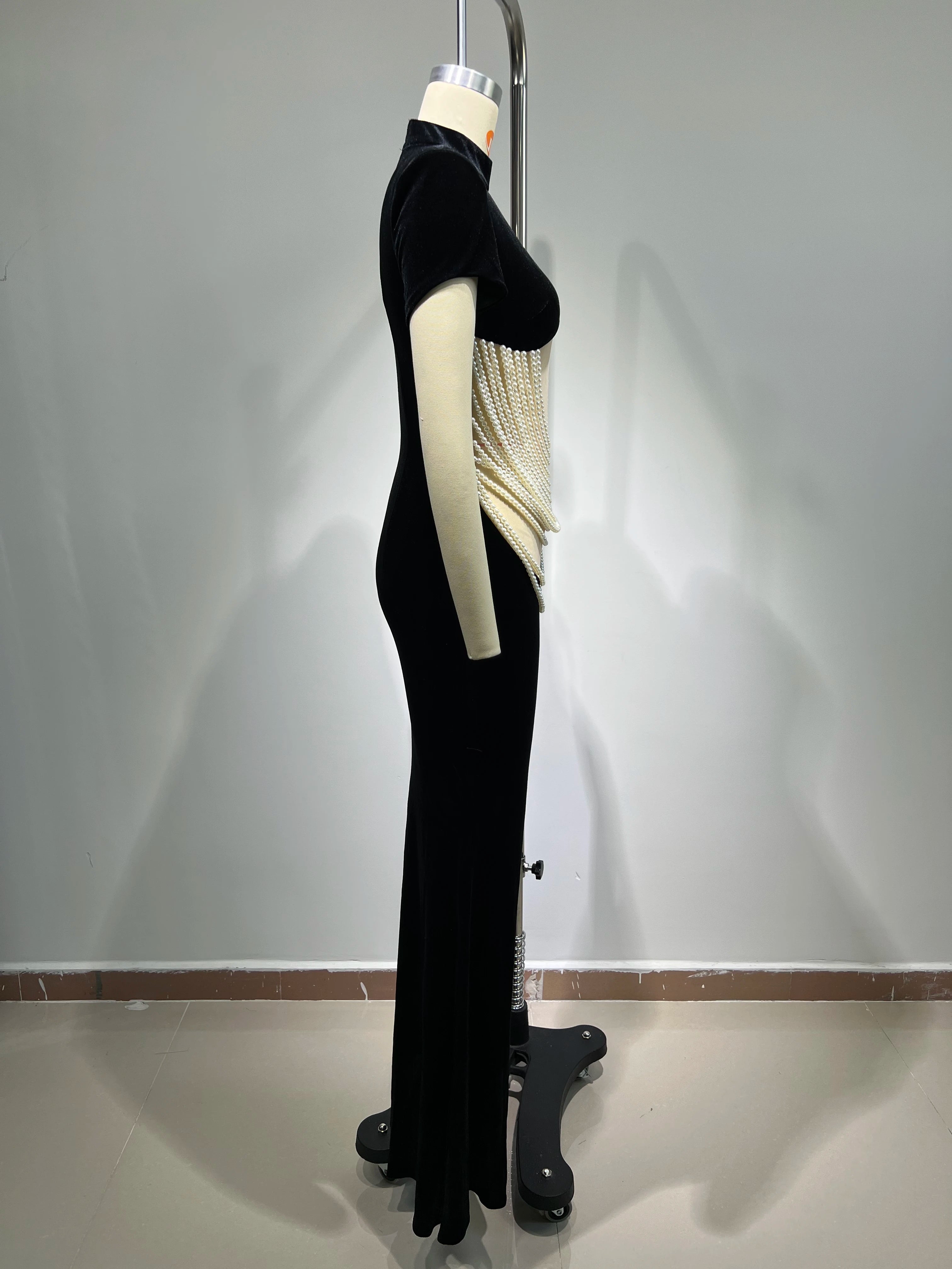 Pearl String Sexy Hollow Out Black Velvet Long Dress Elegant Woman Evening Party Dress Red Carpet Goddess Vestido