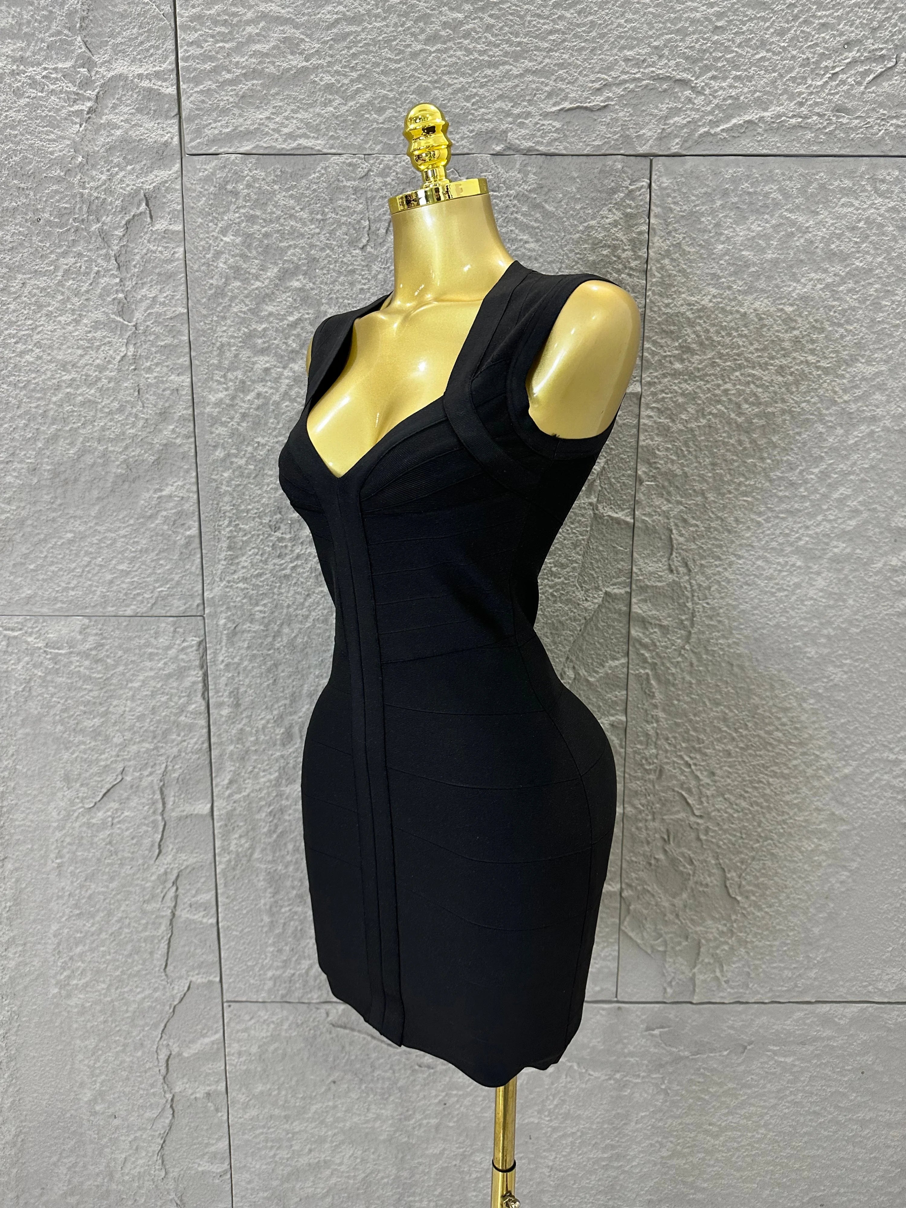 2026 Women Elegant Black Sleeveless Mini Dress Women Sexy Deep V Neck Bandage Form-Fitting Outfit Cocktail Party Costume