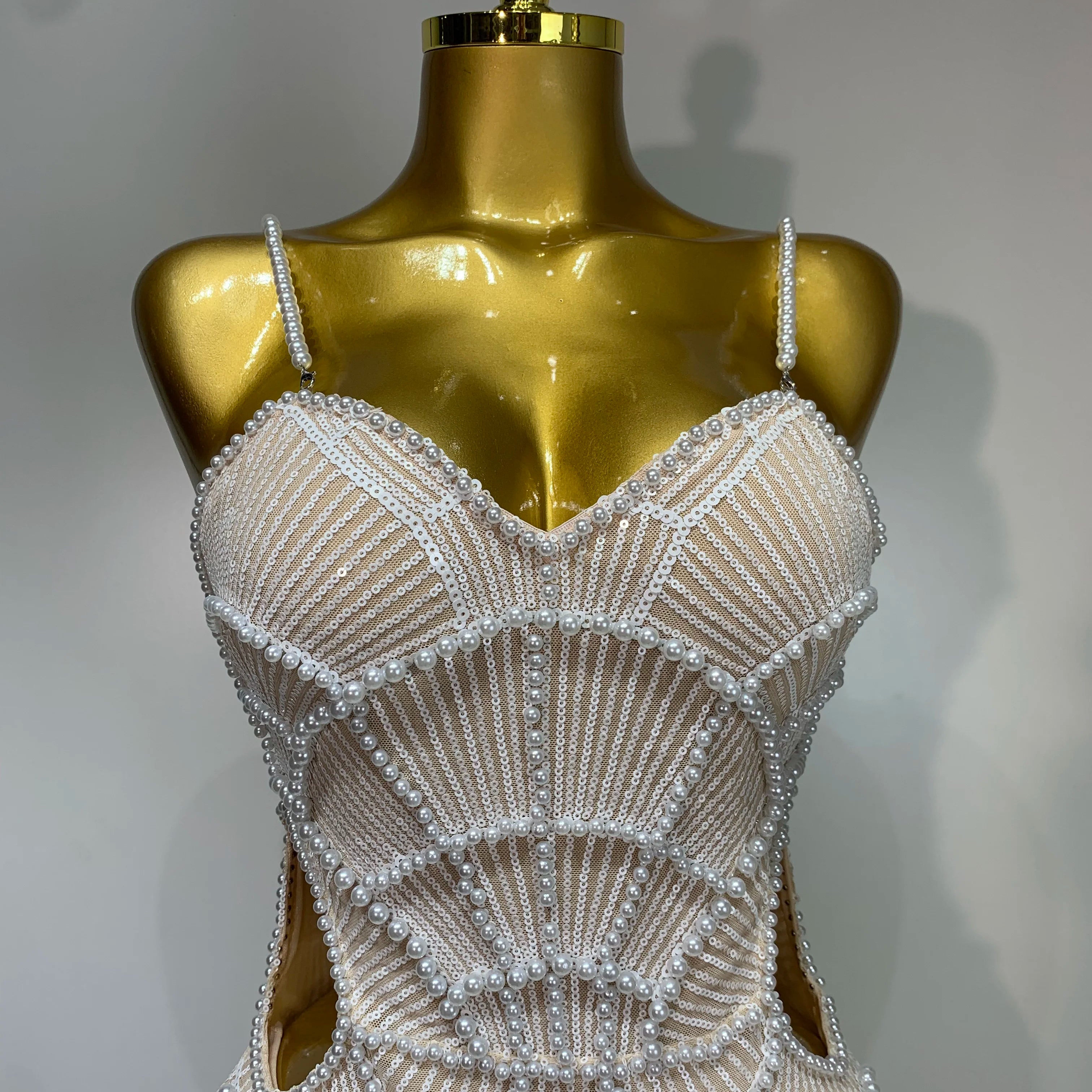 Women Sexy V Neck Pearl Beading Cut Out Maxi Long Bodycon Prom Gowns Dress Luxury Birthday Elegant Evening Party Club Dress