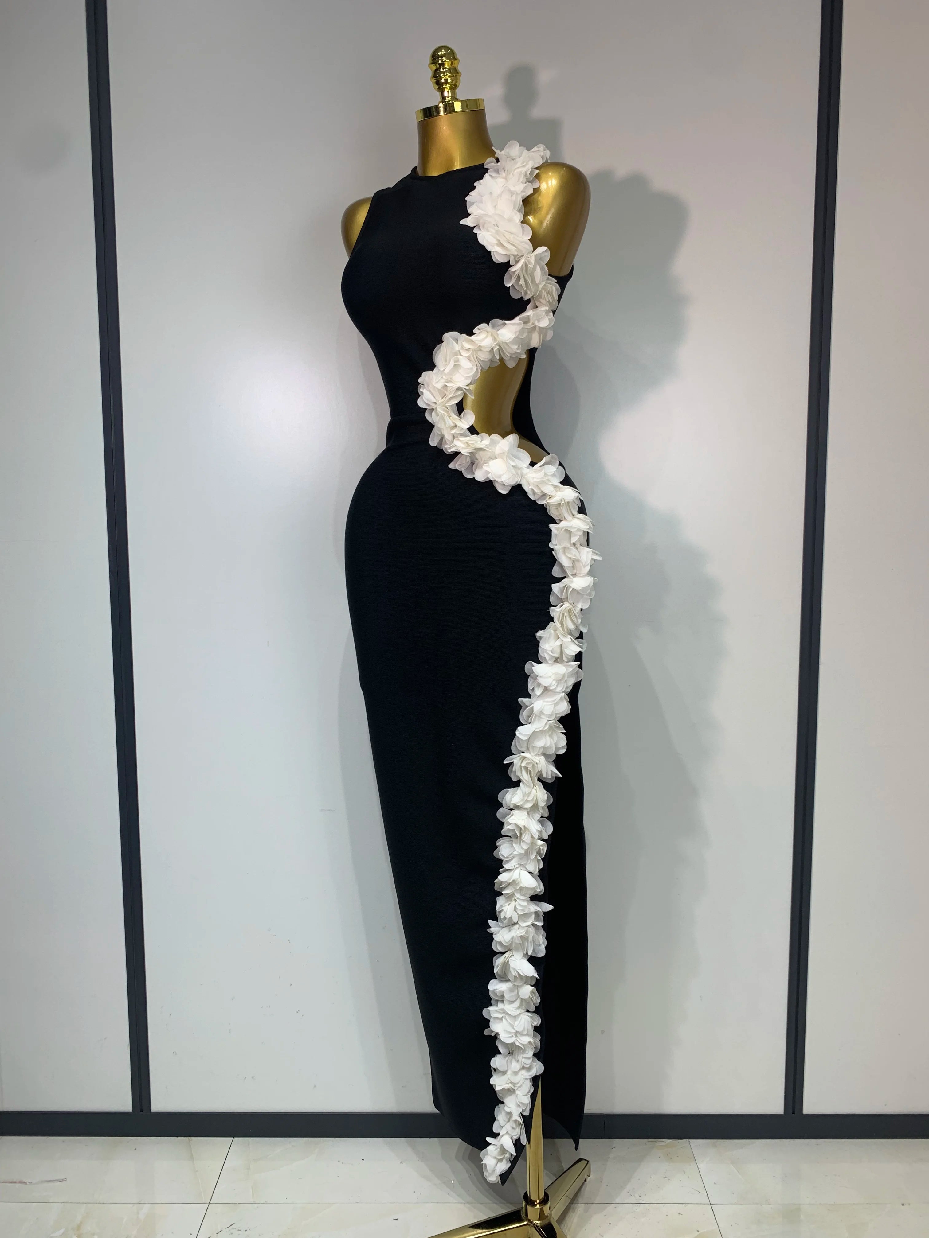 Women Sexy O Neck Flower Cut Out Maxi Long Bodycon Bandage Dress 2025 Celebrity Elegant Evening Club Party Birthday Dress