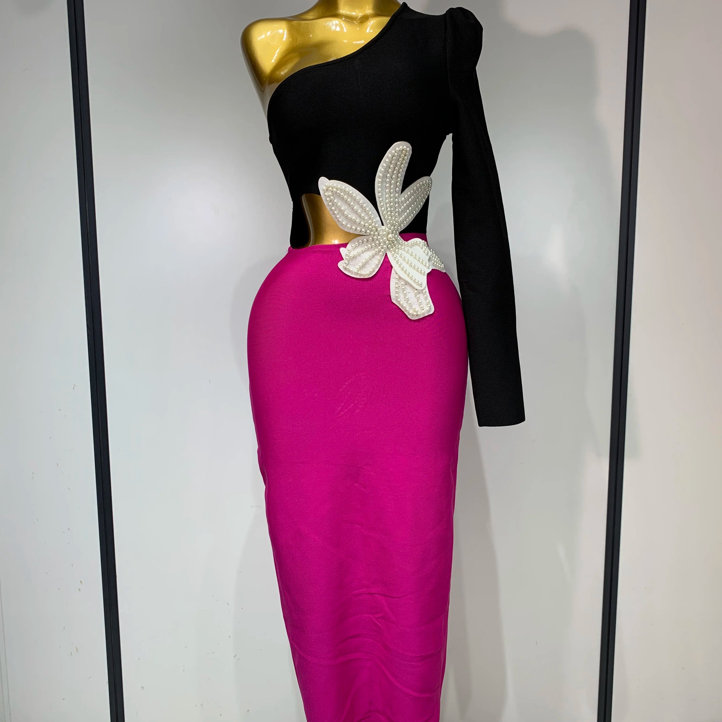 Women Elegant Luxury Black Bandage Party Dress Single Sleeve Cut Out White Pearl Embroidery Flower Midi Long Evening Prom Gowns Rose Red