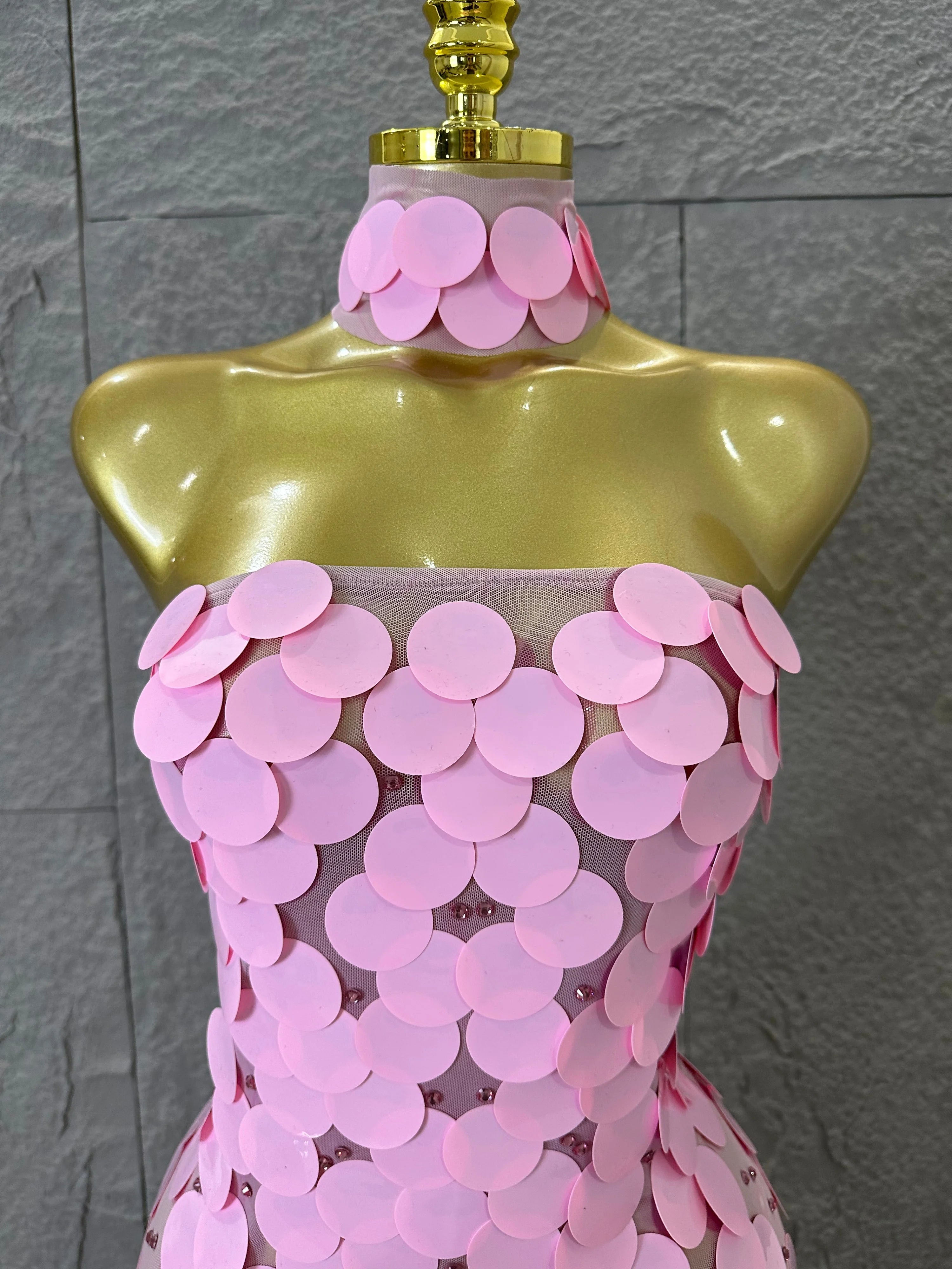 Sexy Pink Halter Neck Slim-fit Maxi Dress Women Pink Disc Pearl Mermaid Outfit Wedding Guest Evening Party Nightclub Costume