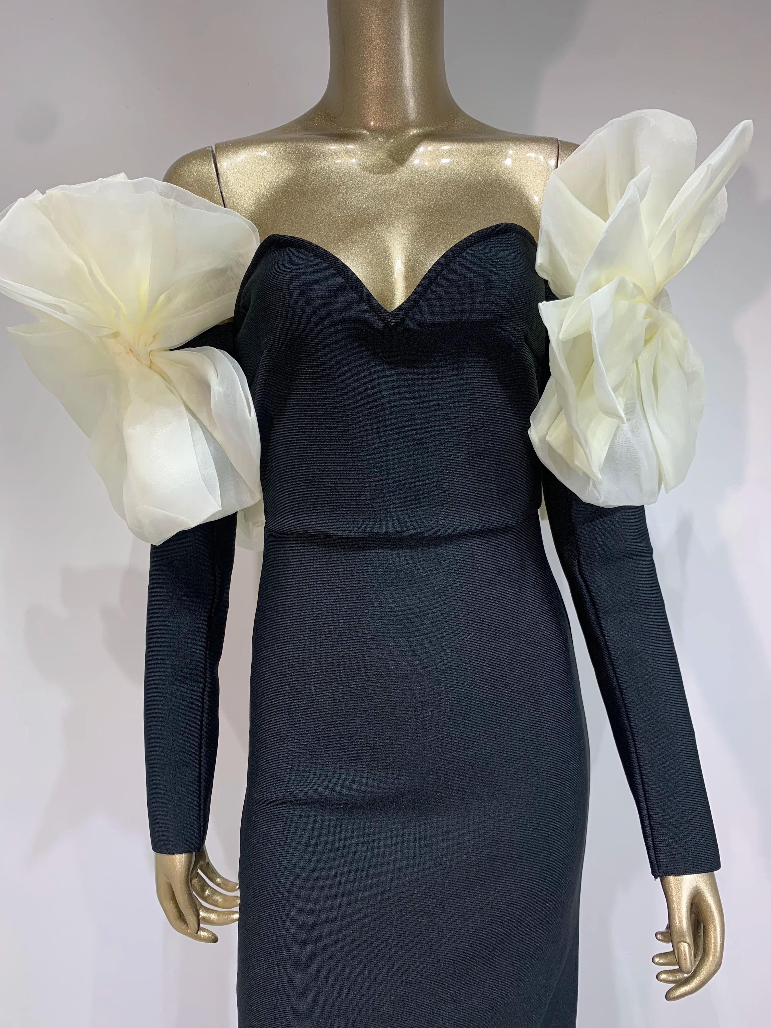 Women Sexy Off Shoulder Long Sleeve Red Black Maxi Long Celebrity Bodycon Bandage Dress 2025 Elegant Evening Club Party Dress