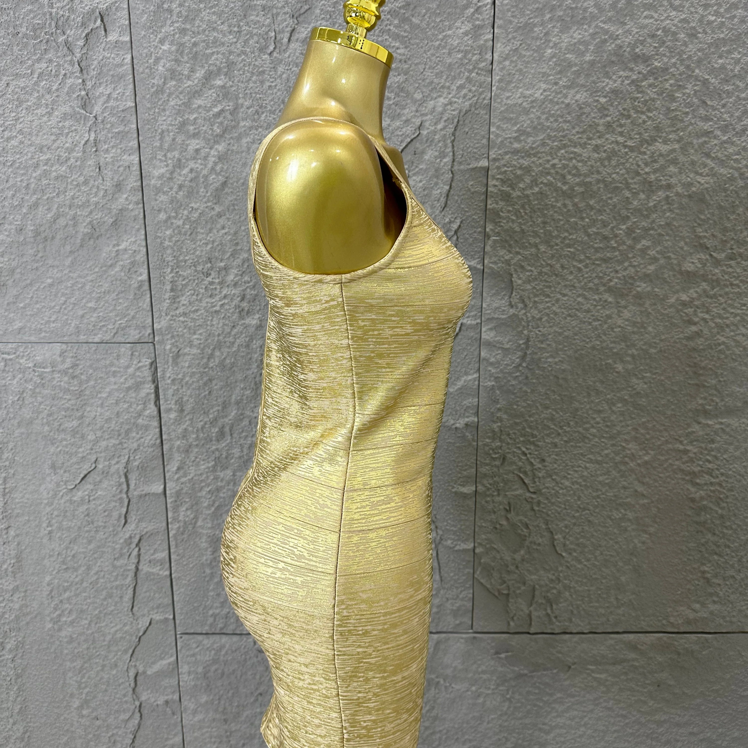 Women Sexy Elegant 2026 Silver Gold Metallic Bandage Mini Dress Women Sleeveless Bodycon Formal Event Cocktail Party Costume