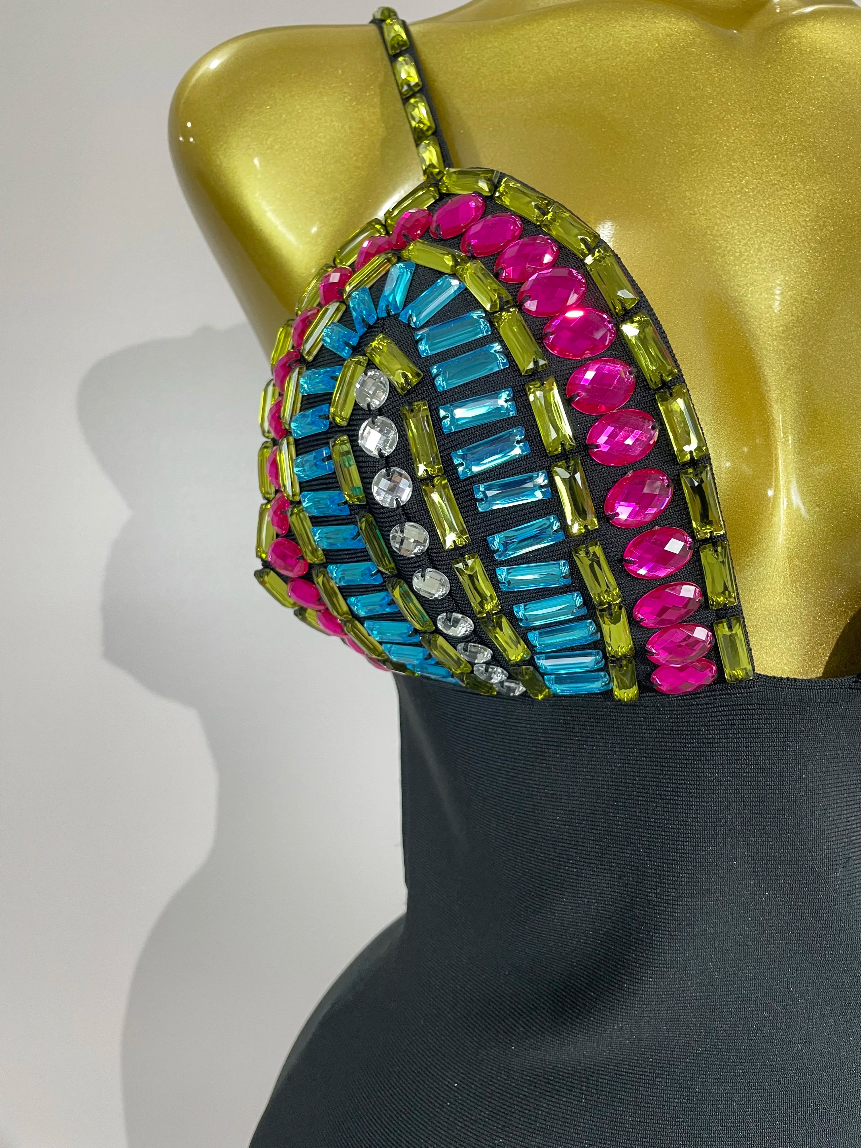 2025 Sparkly Colorful Diamonds V Neck Black Bodycon Bandage Dress Celebrity Elegant Evening Club Party Luxury Birthday Dresses