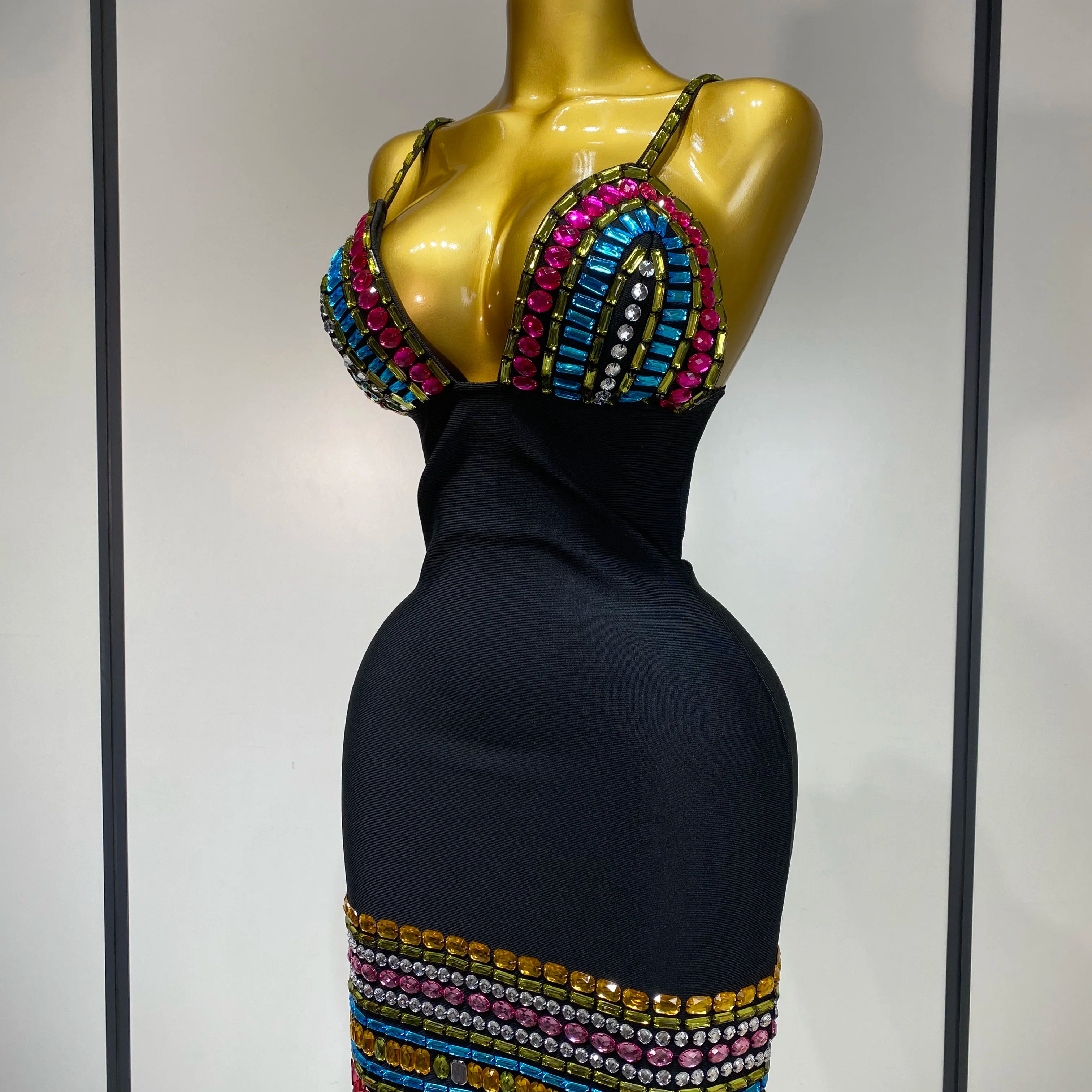 Sparkly Colorful Diamonds V Neck Black Bodycon Bandage Dress 2025 Celebrity Elegant Evening Club Party Luxury Birthday Dresses