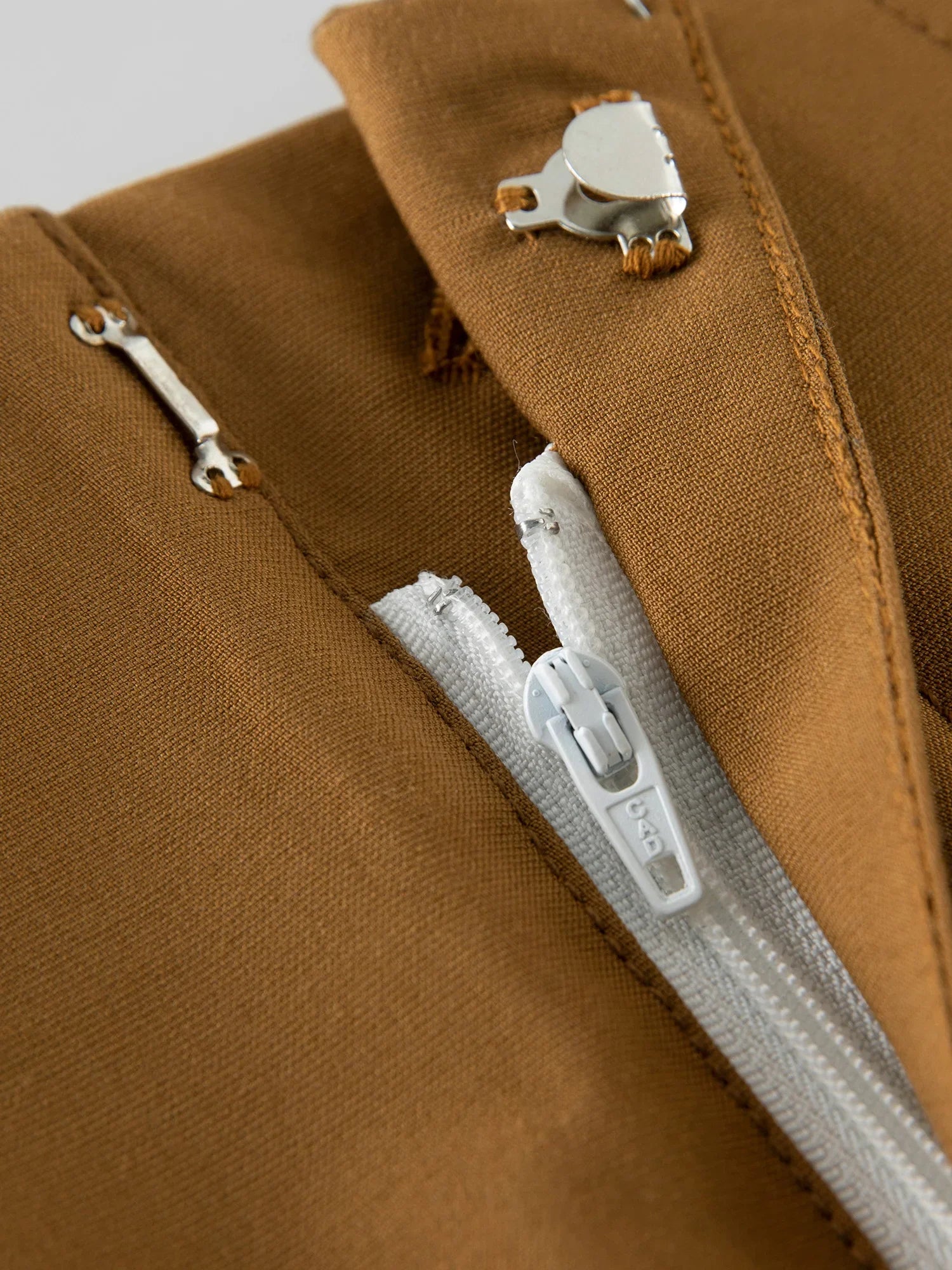 DUSHU Women Loose Full Length Trouser Temperament Black All-Match Female Autumn Long Pants Caramel Color Wide Leg Pant 24DS83256