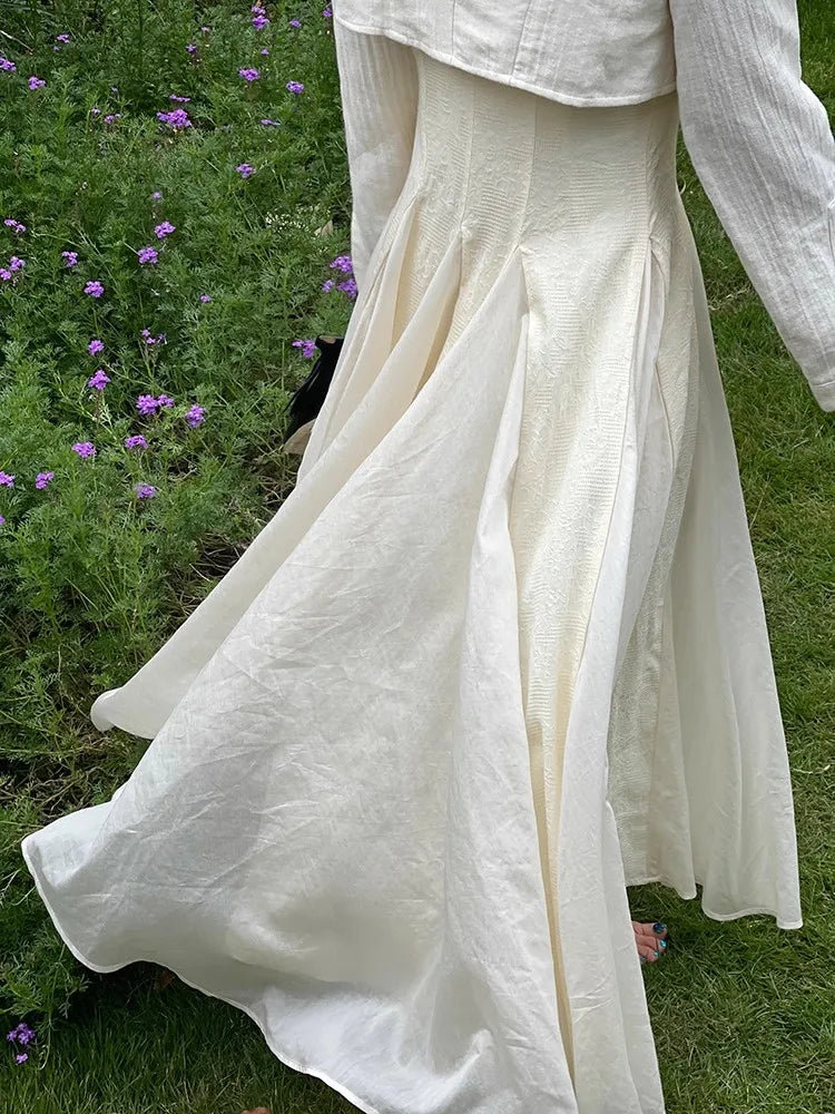 Lautaro Autumn Long Thin Flowy Fit and Flare Linen Coat for Women Black Elegant Chic Luxury Designer Clothes Runway Fashion 2025