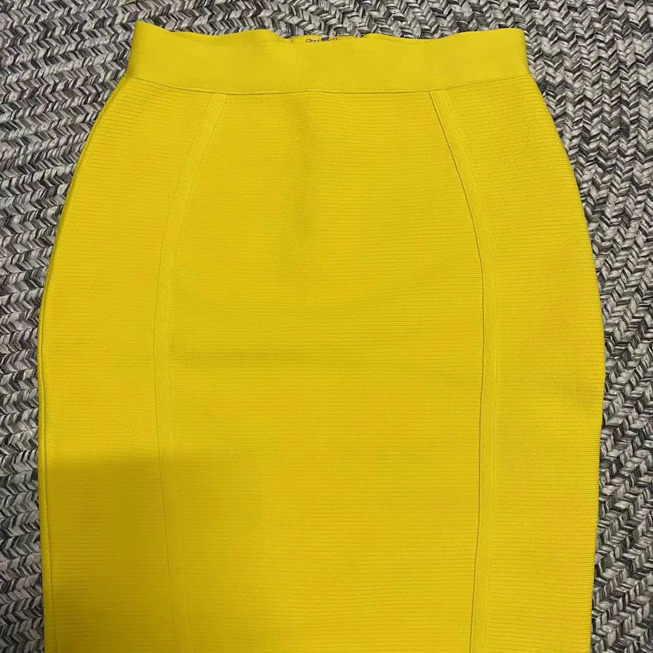 Yellow Color Women Sexy Bodycon Mini Skirt Rayon Bandage Fashion Nightclub Party Wear Celebrate Skirts High Quality