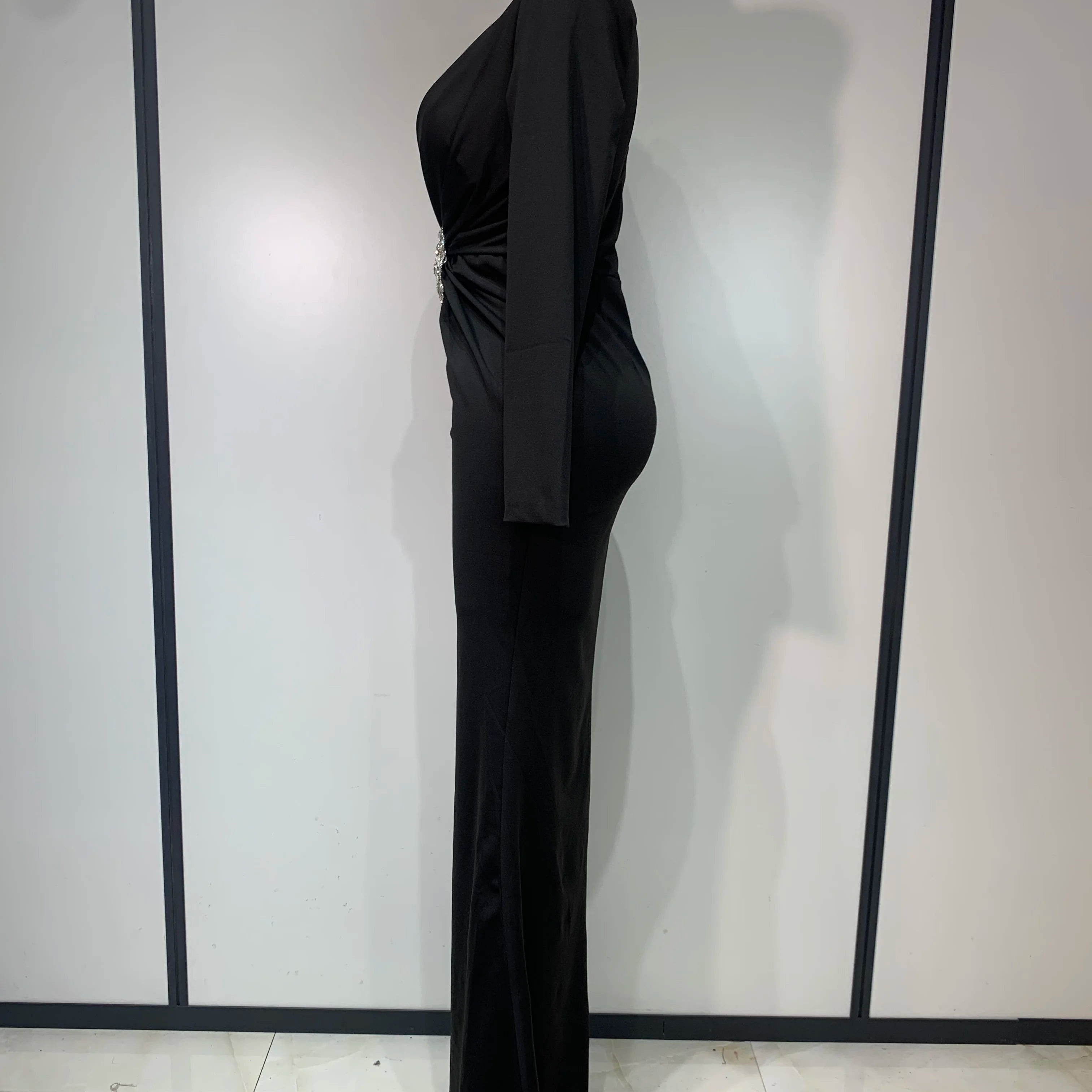 Black Diamond Bodycon Maxi Dresses Women Sexy Deep V Neck Long Sleeves Gowns Runway Party Wear 2025 Elegant Evening Party Dress