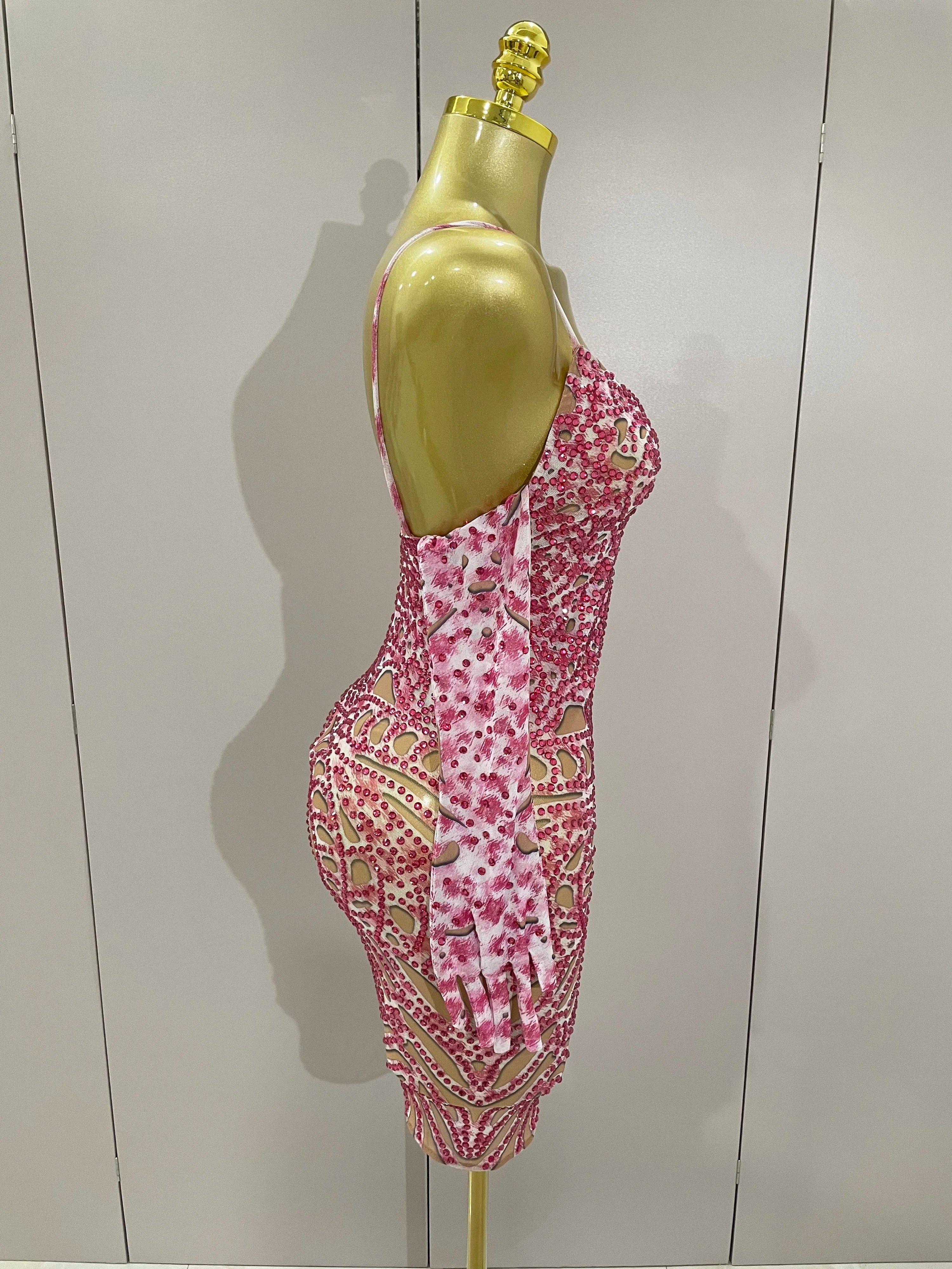 2025 New Sexy Sparkly Rhinestones Mesh Mini Dress With GlovesWomen Evening Birthday Party Celebrate Costume Dancer Stage Wear