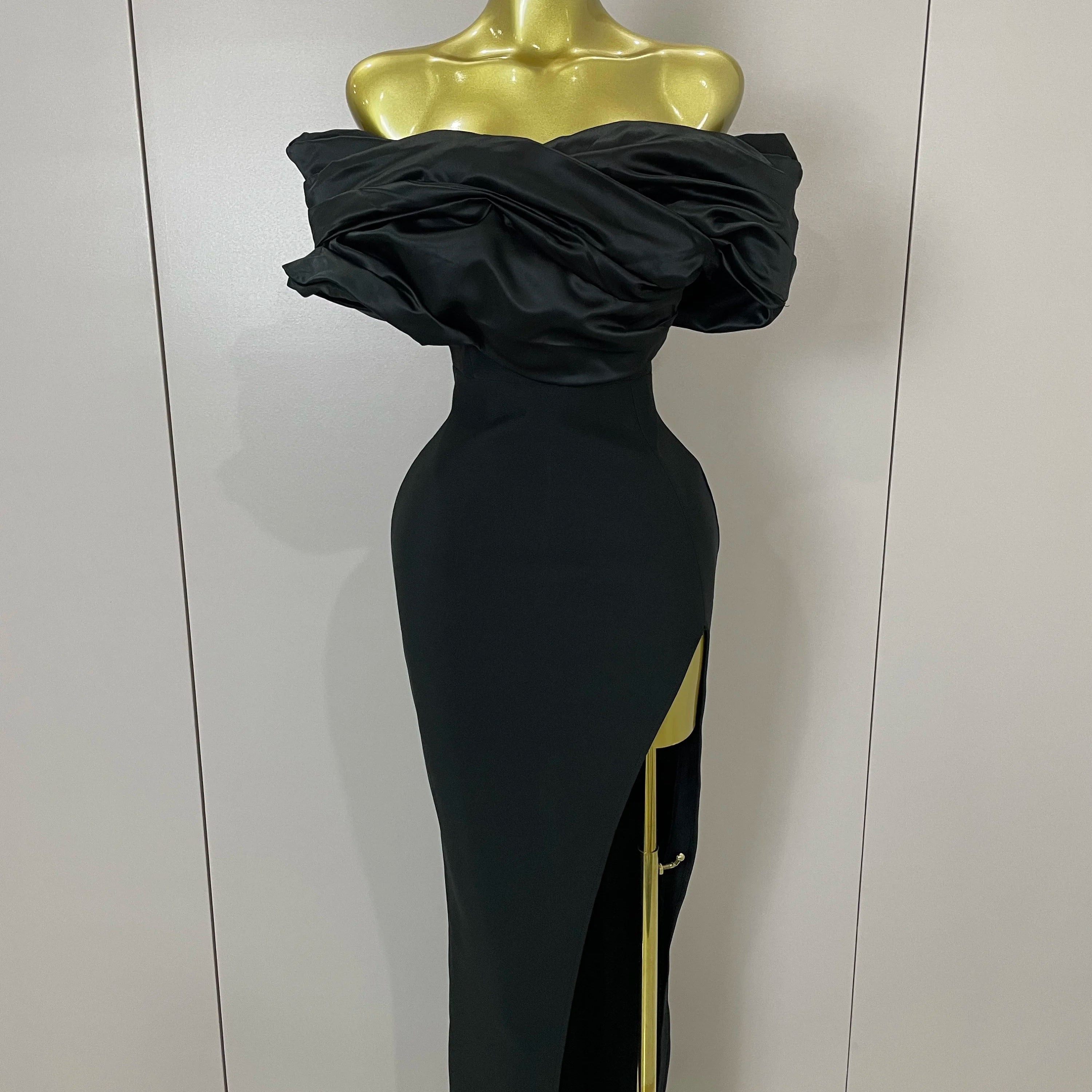 Sexy Off-Shoulder Side Slit Solid Color Pleat Skirt Strapless Bandage 2025 Women Evening Luxury Birthday Formal Party Dress black