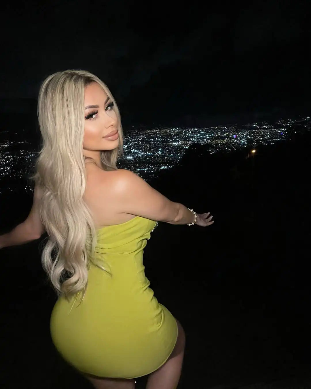 2025 Women Sexy Strapless Shinning Crystal Bodycon Mini Bandage Dress Nightclub Party Fashion Outfit