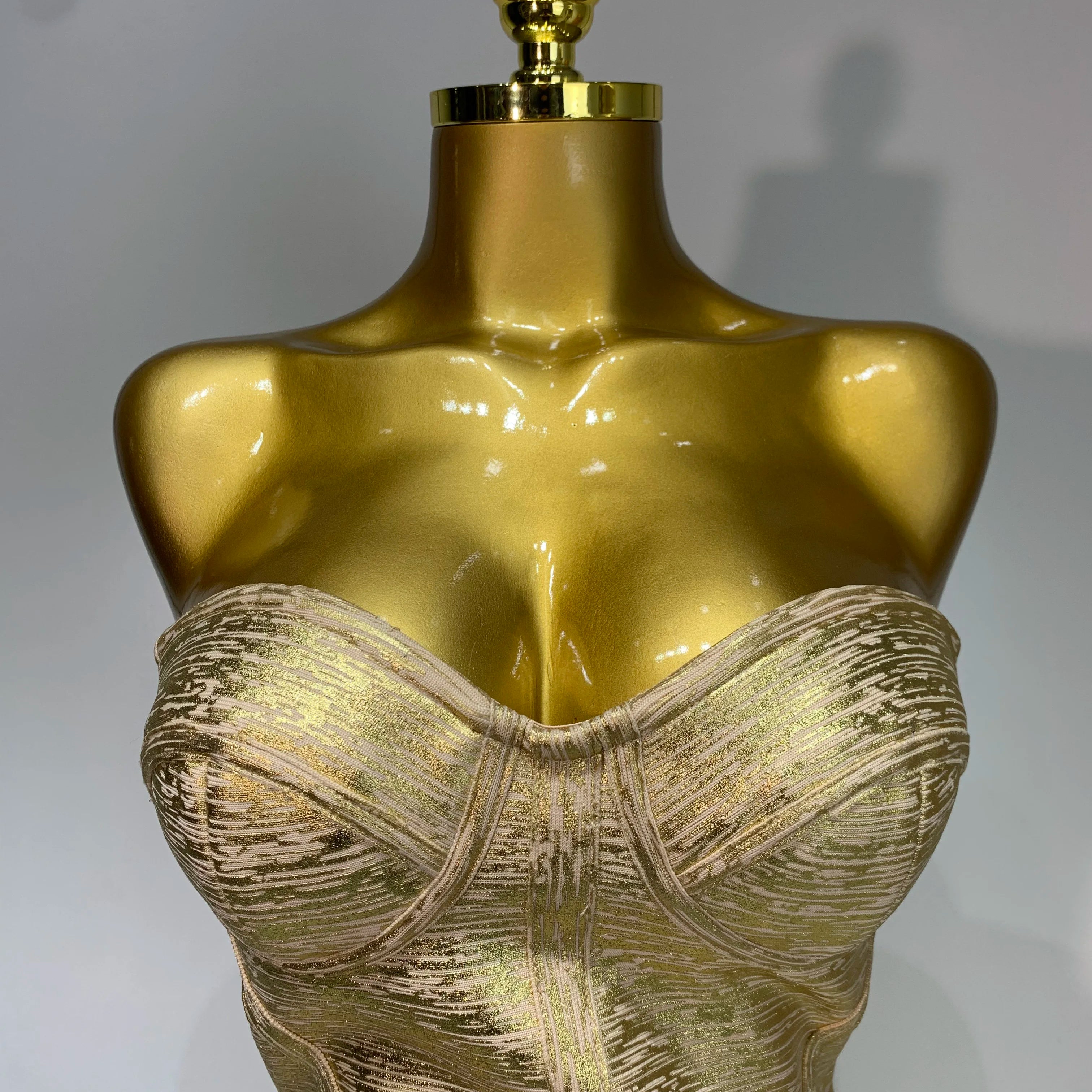 Women Sexy Gold Strapless Bodycon Bandage Dress 2025 Fashion Celebrate Evening Party Luxury Birthday Wedding Guest Dress