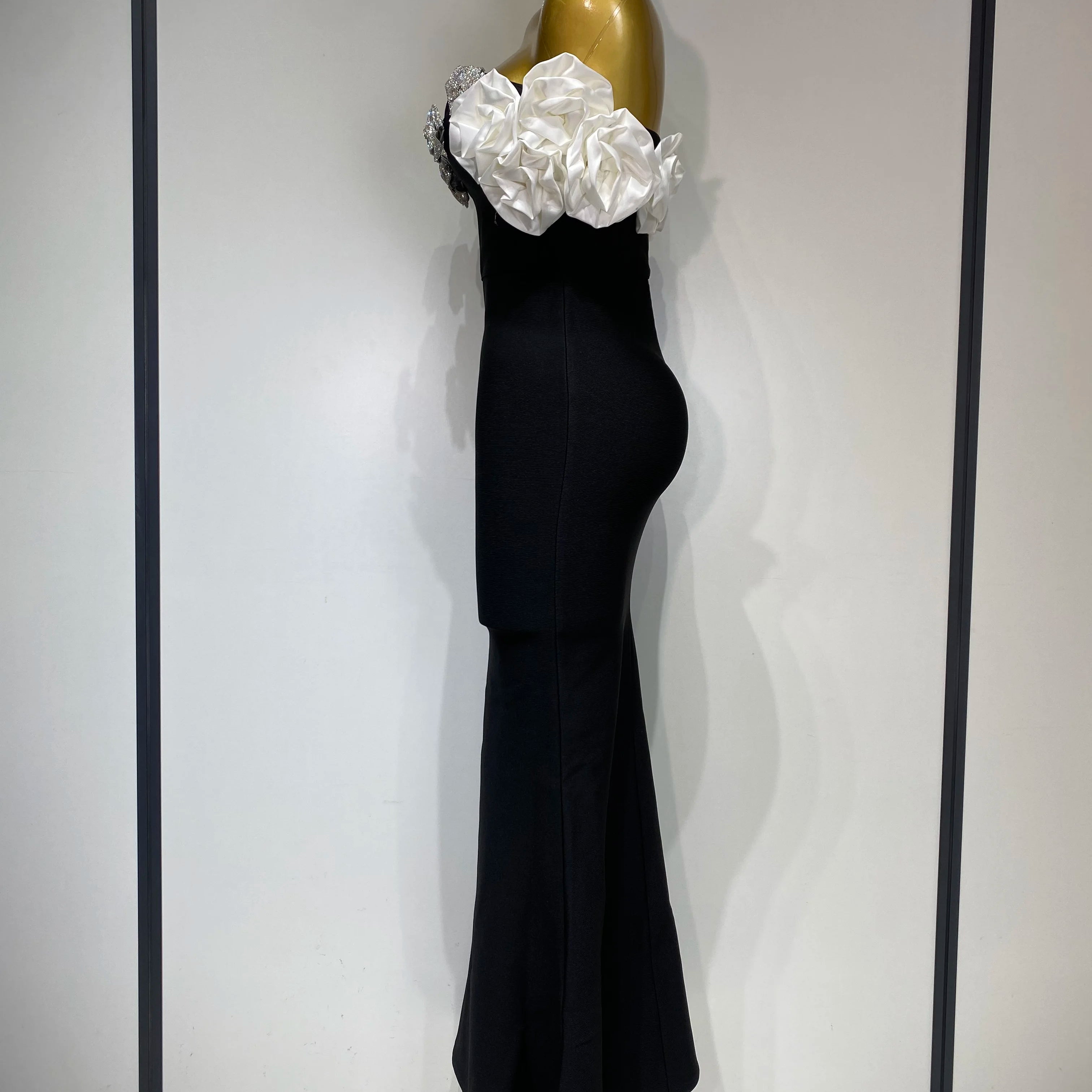 Women Luxury Rhinestone Celebrity Sexy Off Shoulder Flower Maxi Long Bodycon Bandage Dress Elegant Evening Club Party Outfit