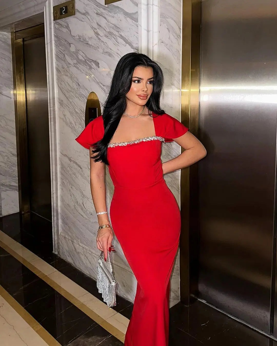 Red Black Women Sexy Square Collar Shinning Crystal Bodycon Bandage Long Dress Fashion Elegant Evening Party Celebrate Wear Red