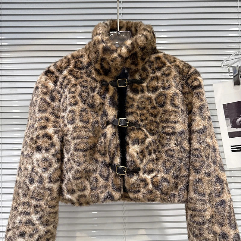 Winter New Fashionable Leopard Print Buckle Belt Fur Short Coat For Women High Street Warm Jacket Female 11A07955