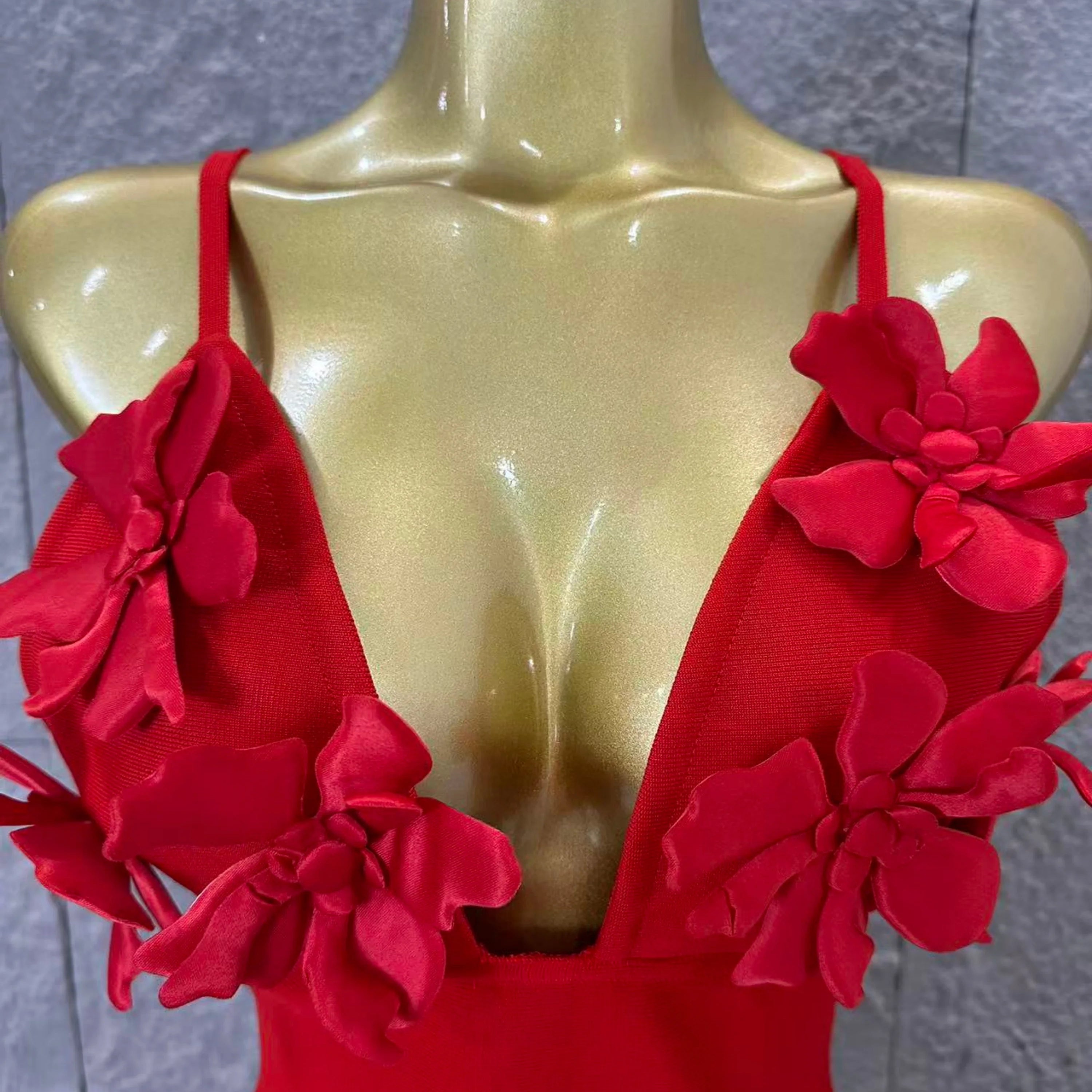 Sexy Deep V Red 3D Flower Applique Dress Slim Fit Bodycon Bandage Night Out Wedding Guest Club Cocktail Evening Party Outfit
