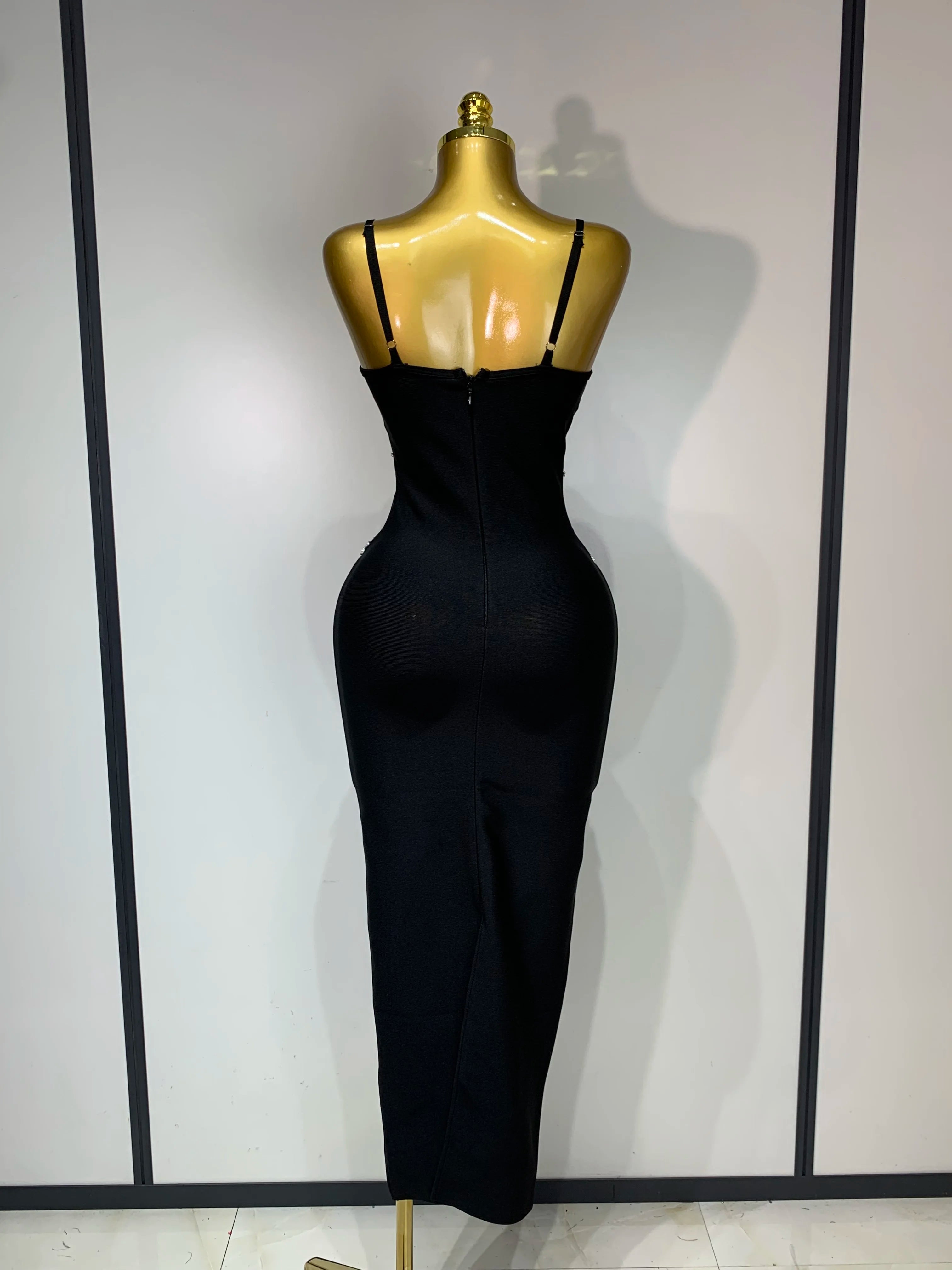 2025 New Spaghetti Strap Bodycon Bandage Dress Women Sexy Sparkly Beading Club Evening Party Birthday Dresses Wedding Guest Gown