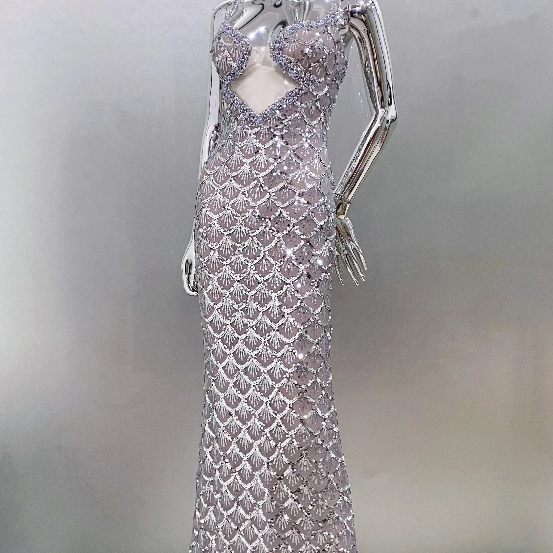 Sparkling Sliver Sequins Sexy V-Neck Spaghetti Strapless Floor Length Dress Graceful Evening Dress Celebrity Party Outfit
