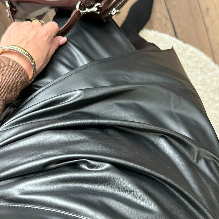 Women Leather Skirt Midi High Waist Elegant Autumn Zipper PU Front Slit Skirts Ladies Black Faux Leather Folded Skirt For Women