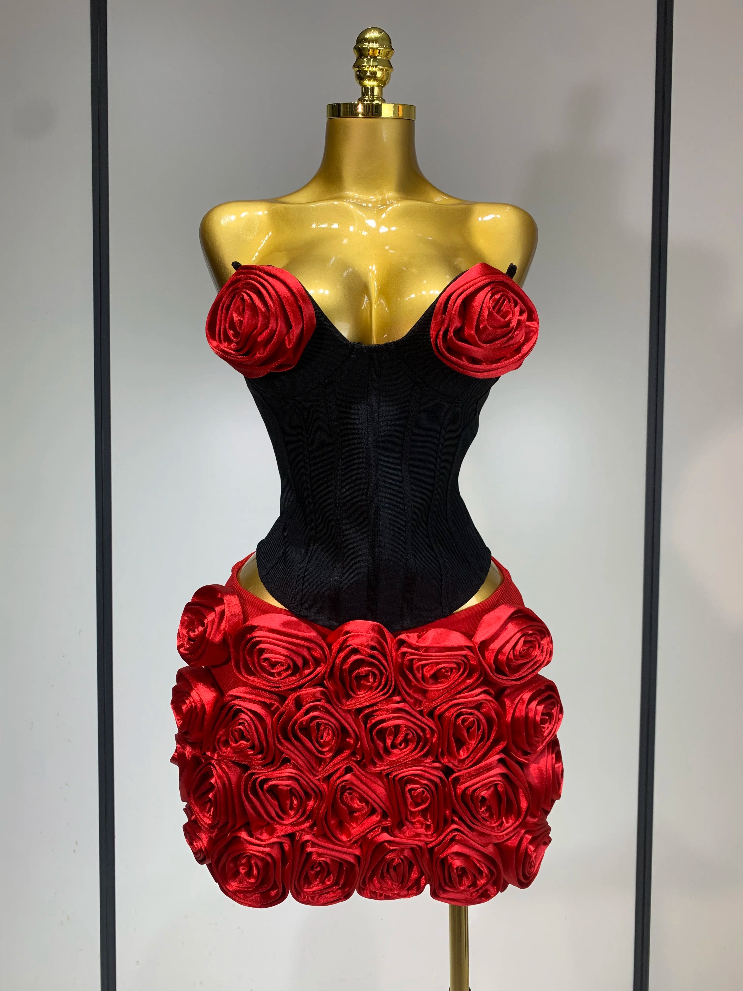 Women Fashion Strapless Red Flower Mini Two Pieces Skirt Bandage Set Celebrity Designer Fashion Stage Show Evening Party Outfit Red