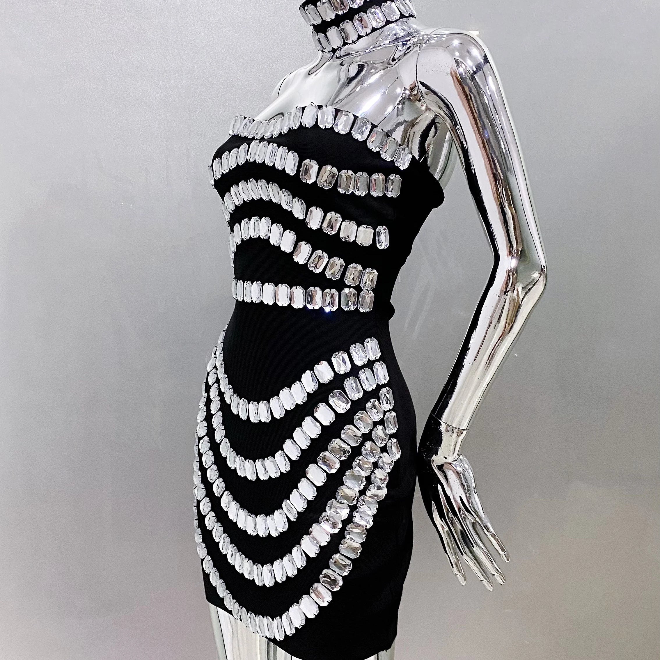 2025 Stylish Necklace Shining Diamonds Strapless Black Bandage Mini Dress Fashion Woman Party Vestido Celebrity Birthday Outfit