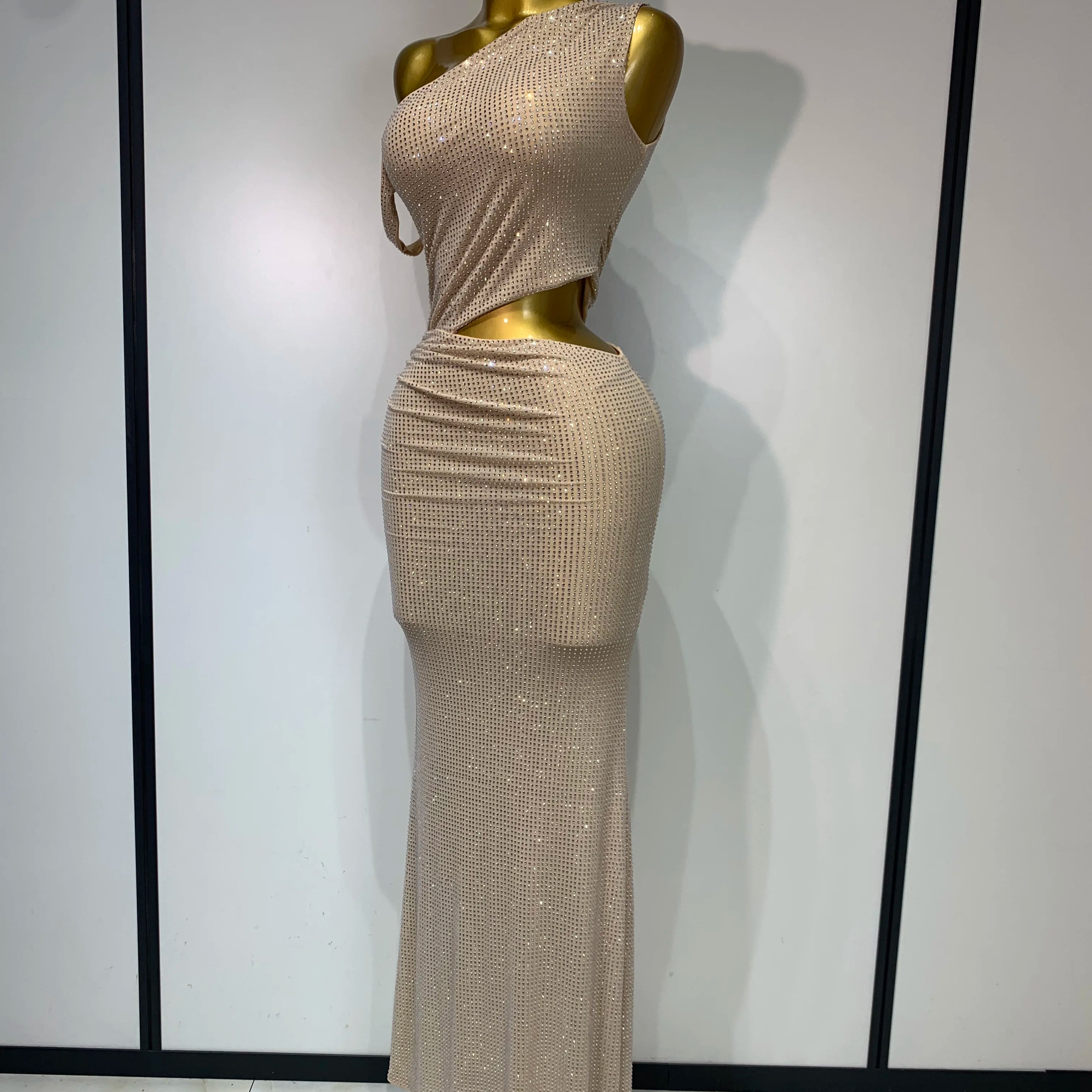 Women Sexy One Shoulder Exposed Waist Diamonds Bodycon Long Dress Cut Out Luxury Crystal Dresses Evening Party Birthday Gowns