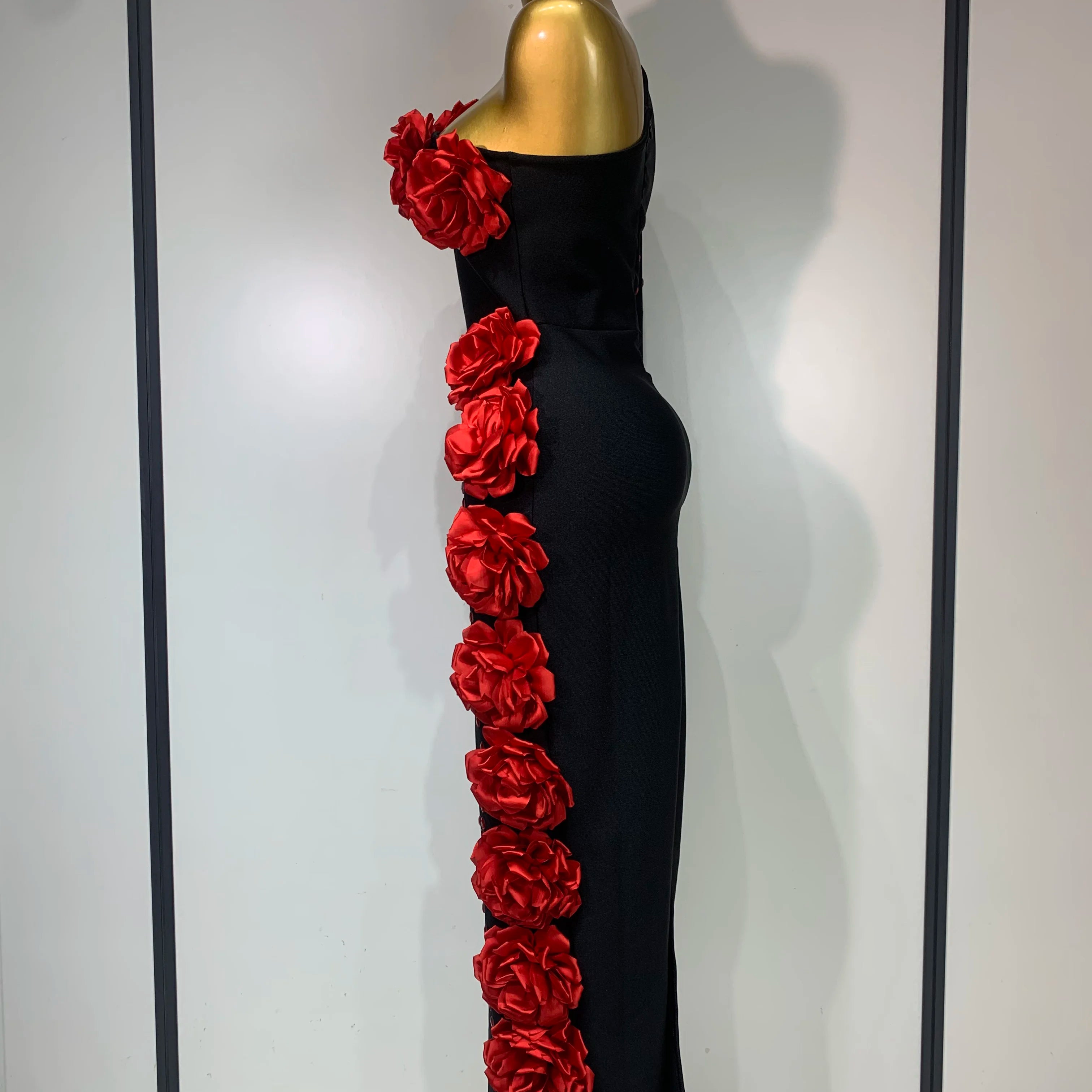 Women Luxury Black Single Sleeve Bandage Dress Red Appliquies Elegant Luxury Rhinestones Birthday Celebrity Evening Party Gowns