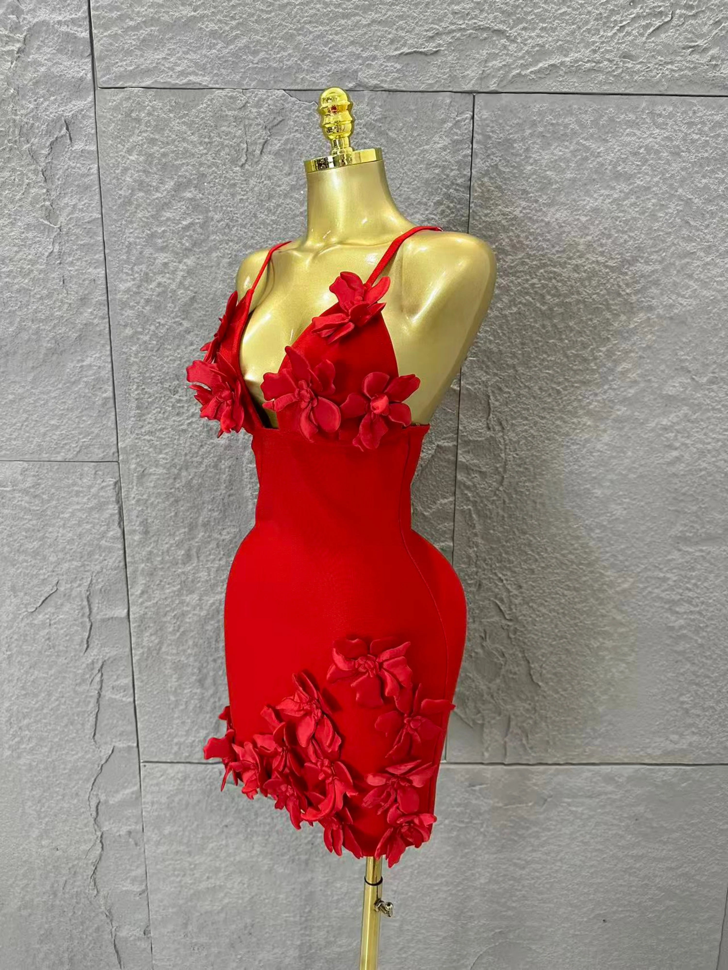 Sexy Deep V Red 3D Flower Applique Dress Slim Fit Bodycon Bandage Night Out Wedding Guest Club Cocktail Evening Party Outfit