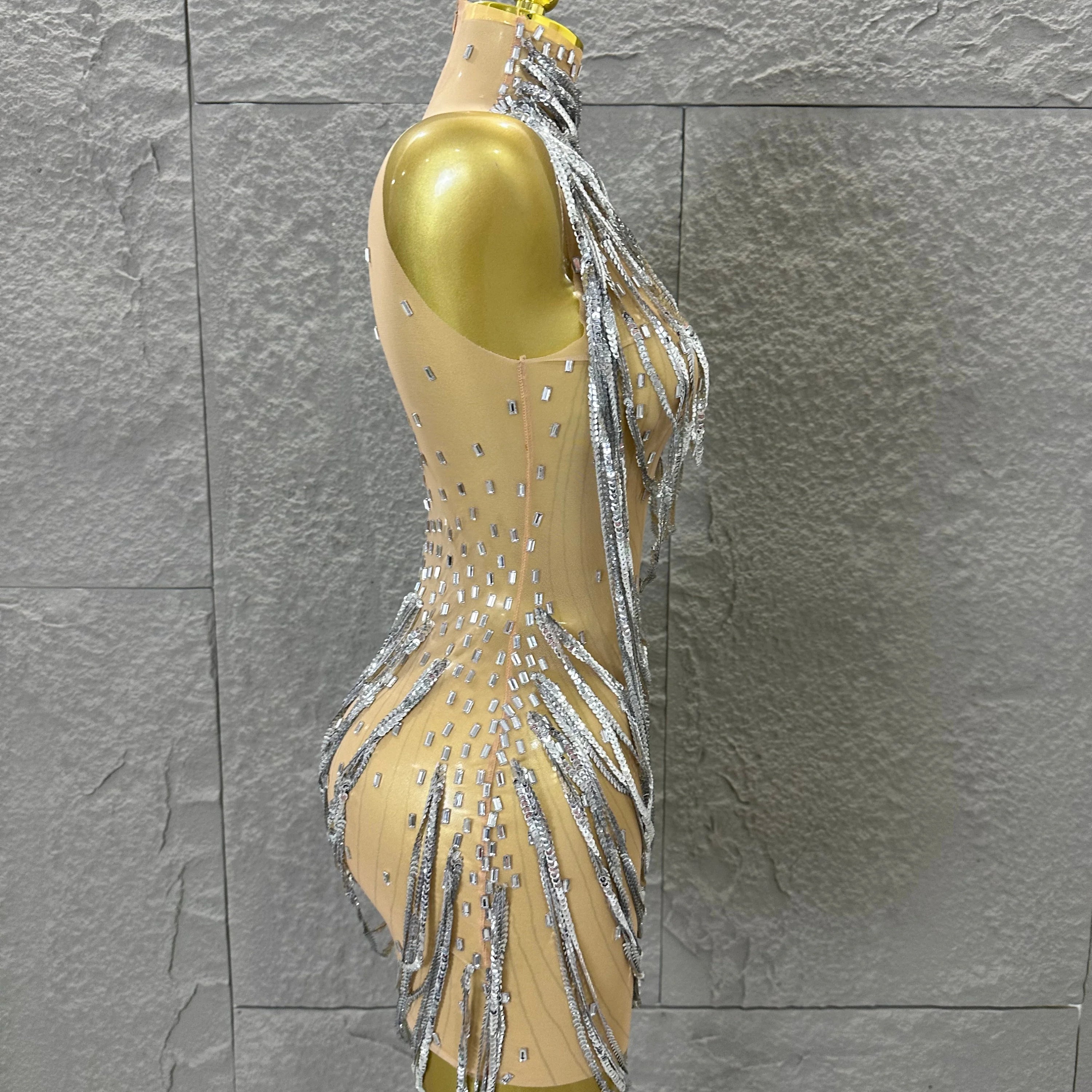 Glamorous Silver Sequined Layered Chain Mesh Dress Women Sexy High Neck Sleeveless Bodycon Stage Performance Costume