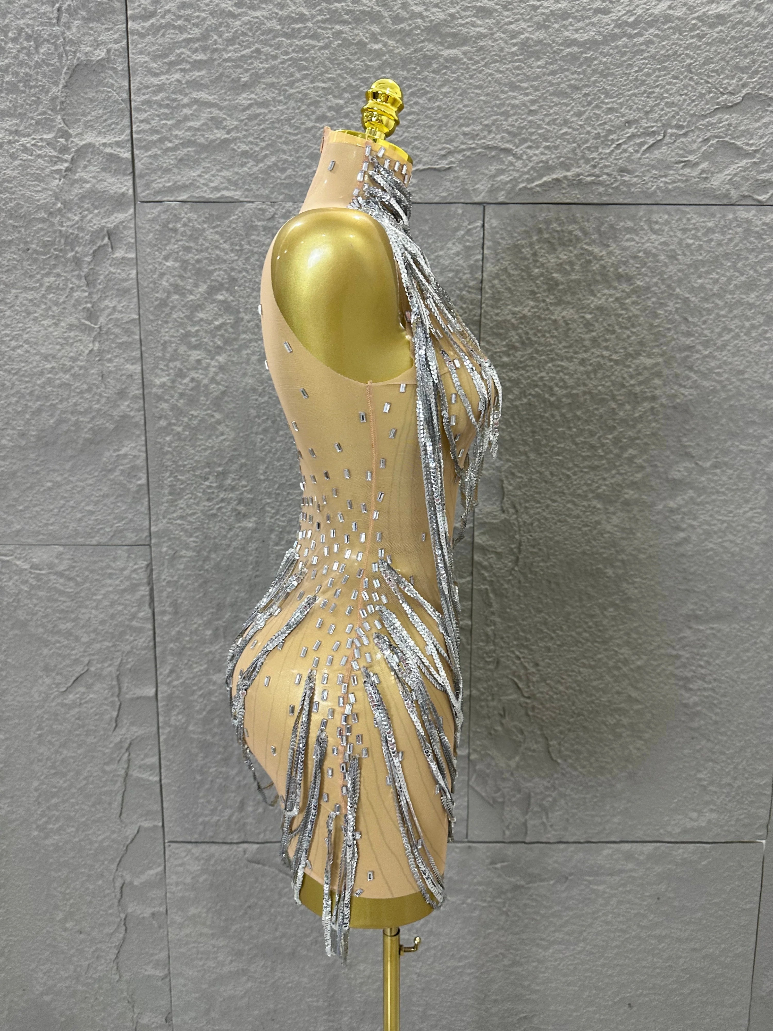 Glamorous Silver Sequined Layered Chain Mesh Dress Women Sexy High Neck Sleeveless Bodycon Stage Performance Costume